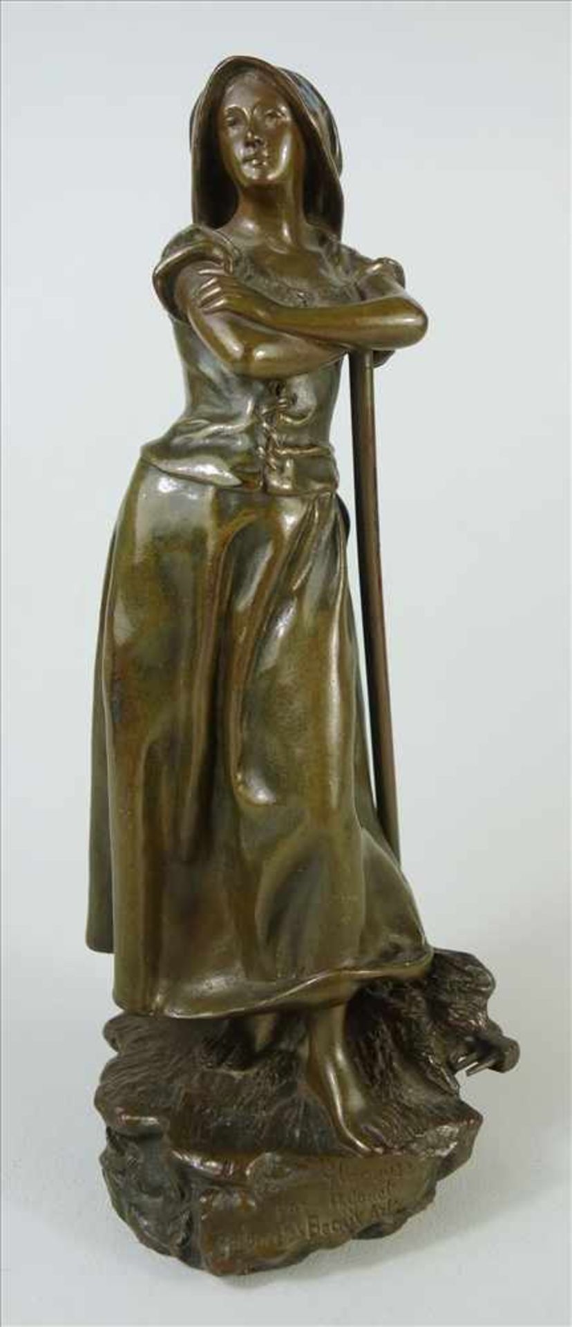 Henri Godet (1863 Paris - 1937 Vincennes) La Glaneuse, um 1900, Bronze, Ährenleserin, auf einen