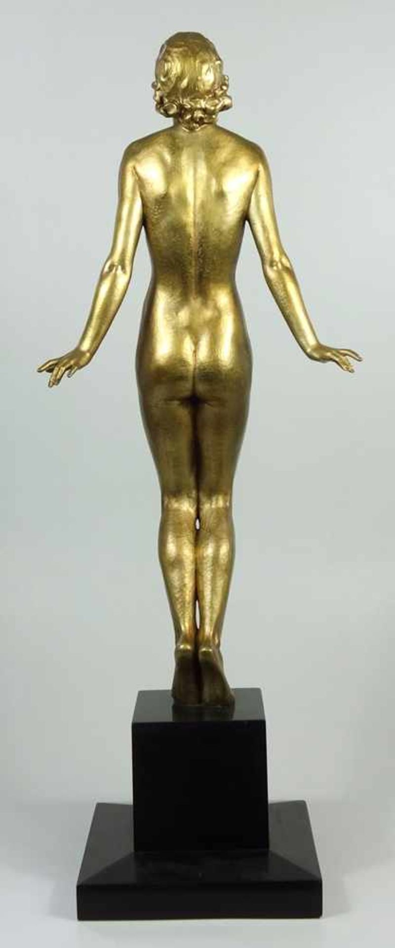 Ferdinand Preiss (1882 Erbach-1943 Berlin) "Frühlingssonne", Art Déco, um 1925, Bronze, golden - Bild 3 aus 10