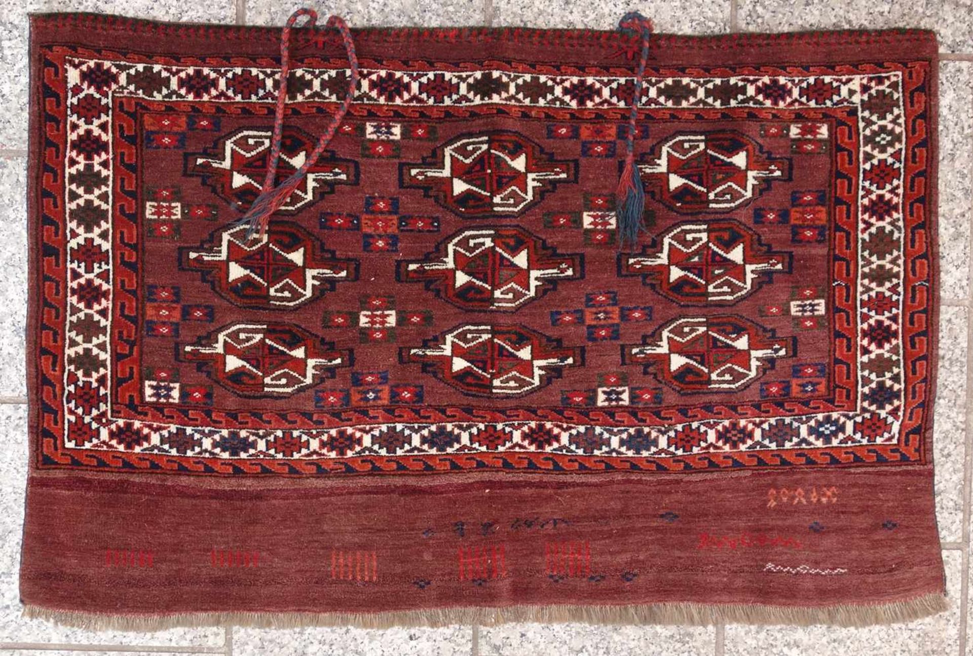Tschowal, Taschenfront, Jomuth, Turkmenistan, Anf. 20. Jh., B*H:113*72cm, ungereinigter