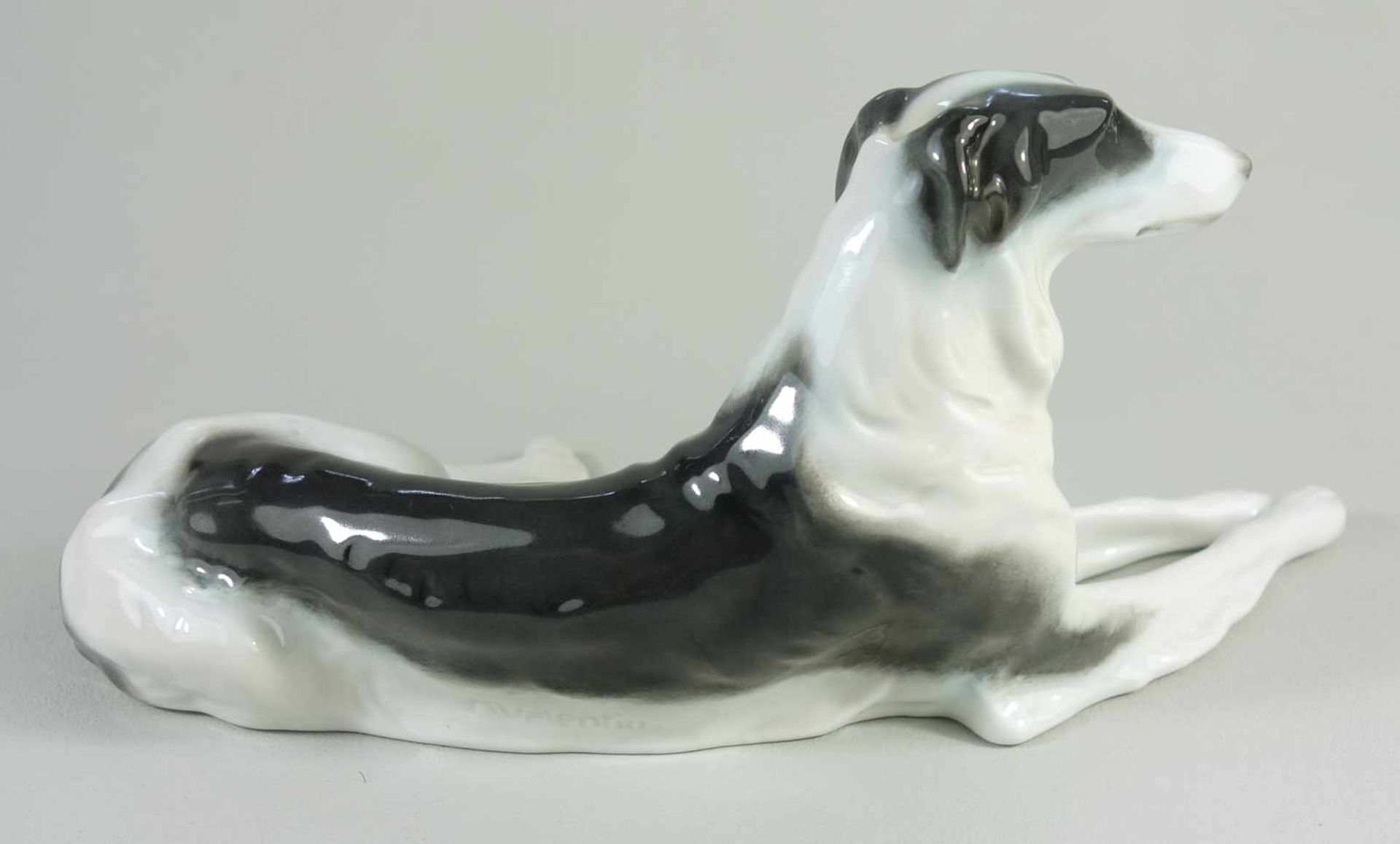 Barsoi, Rosenthal um 1910/20, Entwurf Max Valentin, Modell-Nr.K200, L.27,5cm, H.11,5cm- - -18.00 % - Bild 2 aus 3