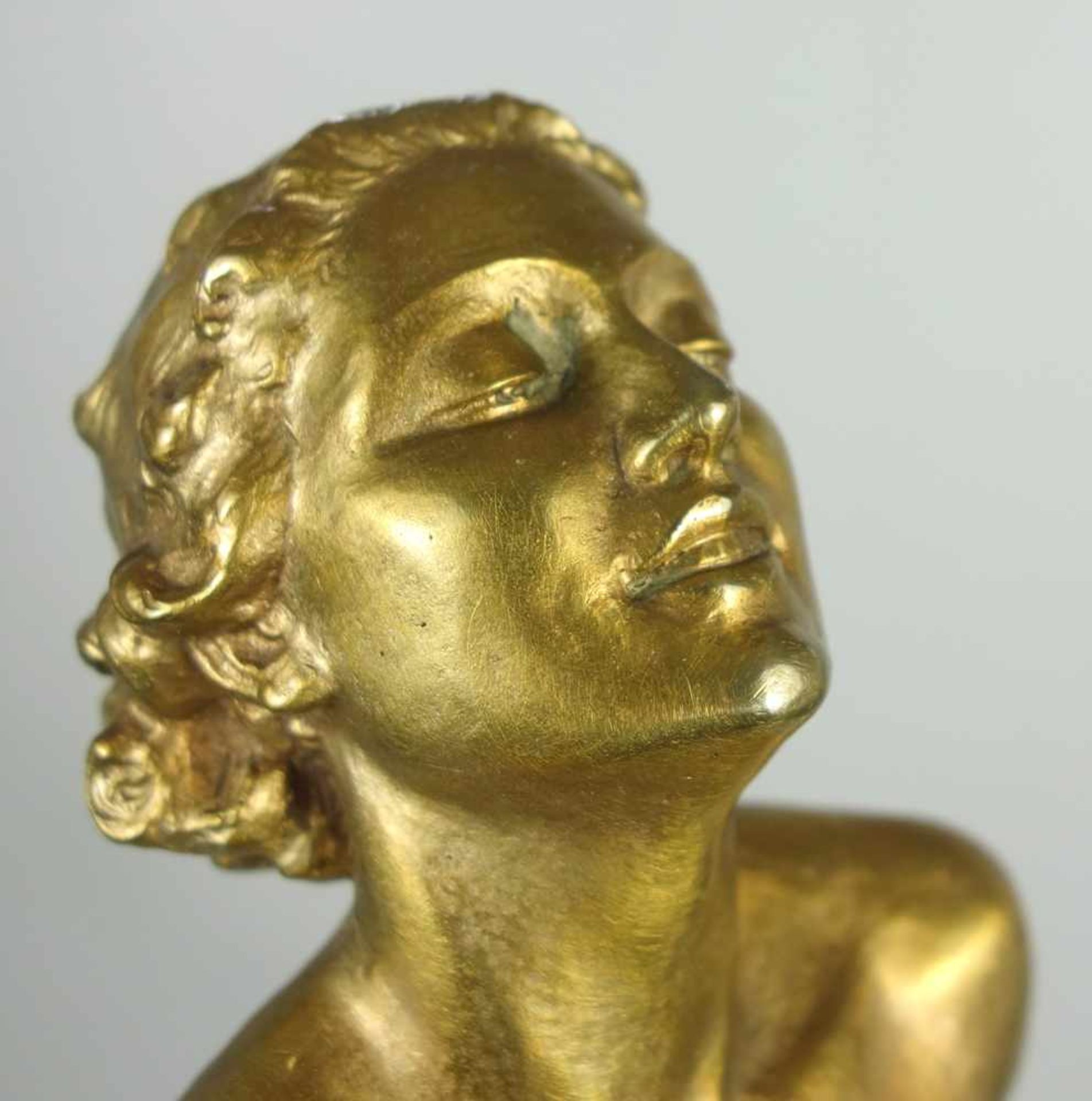 Ferdinand Preiss (1882 Erbach-1943 Berlin) "Frühlingssonne", Art Déco, um 1925, Bronze, golden - Bild 7 aus 10