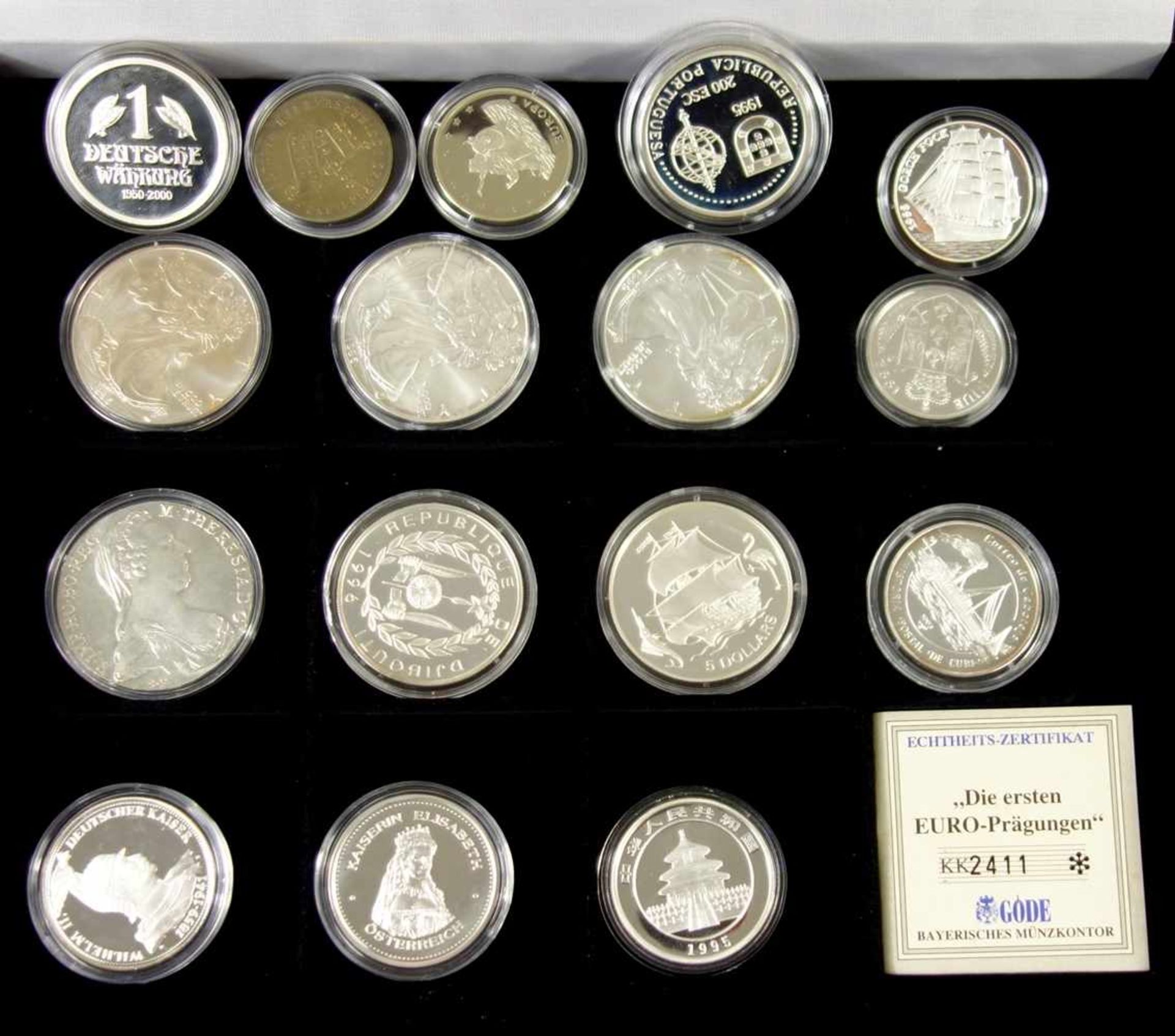 14 Gedenkprägungen, min. 250g, 925er Silber, u.a. 3 Silber-Dollar 1996 und 1999, Konventionstaler