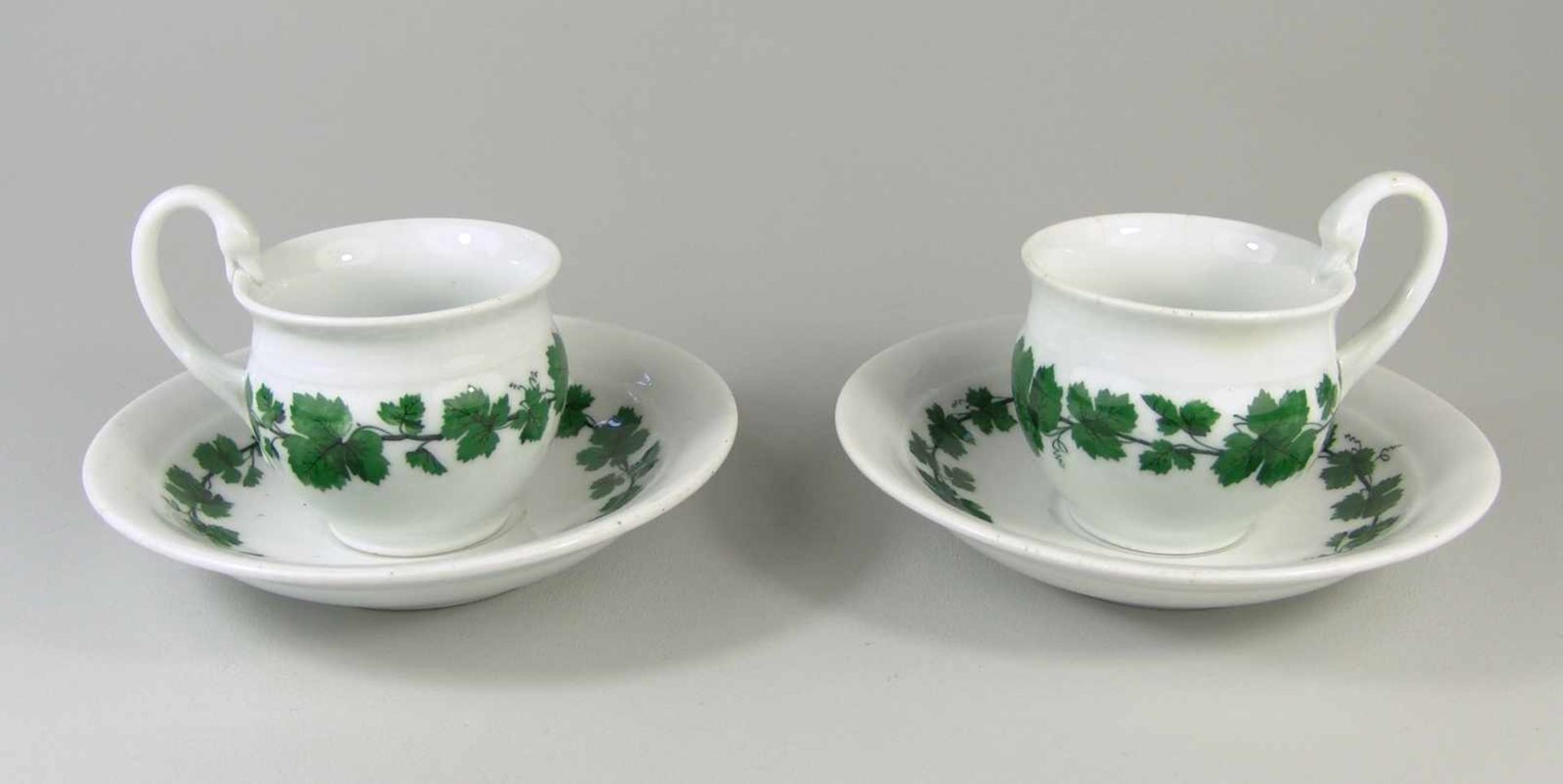 2 Tassen, mit Untertassen Weinlaub, Meissen, vor 1924, I.Wahl, ca.1815-1924, Tassen mit