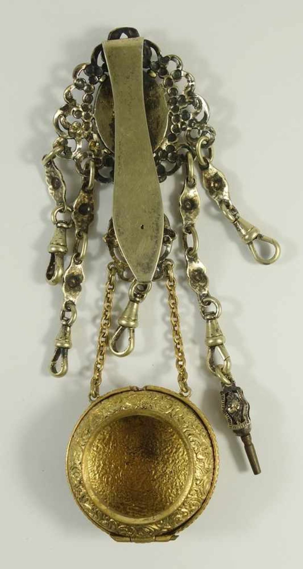 Chatelaine, Silber, 2.Hälfte 18.Jh., Gew.61,98g, floral verzierte Platte mit hinterem Haken, daran - Bild 2 aus 2
