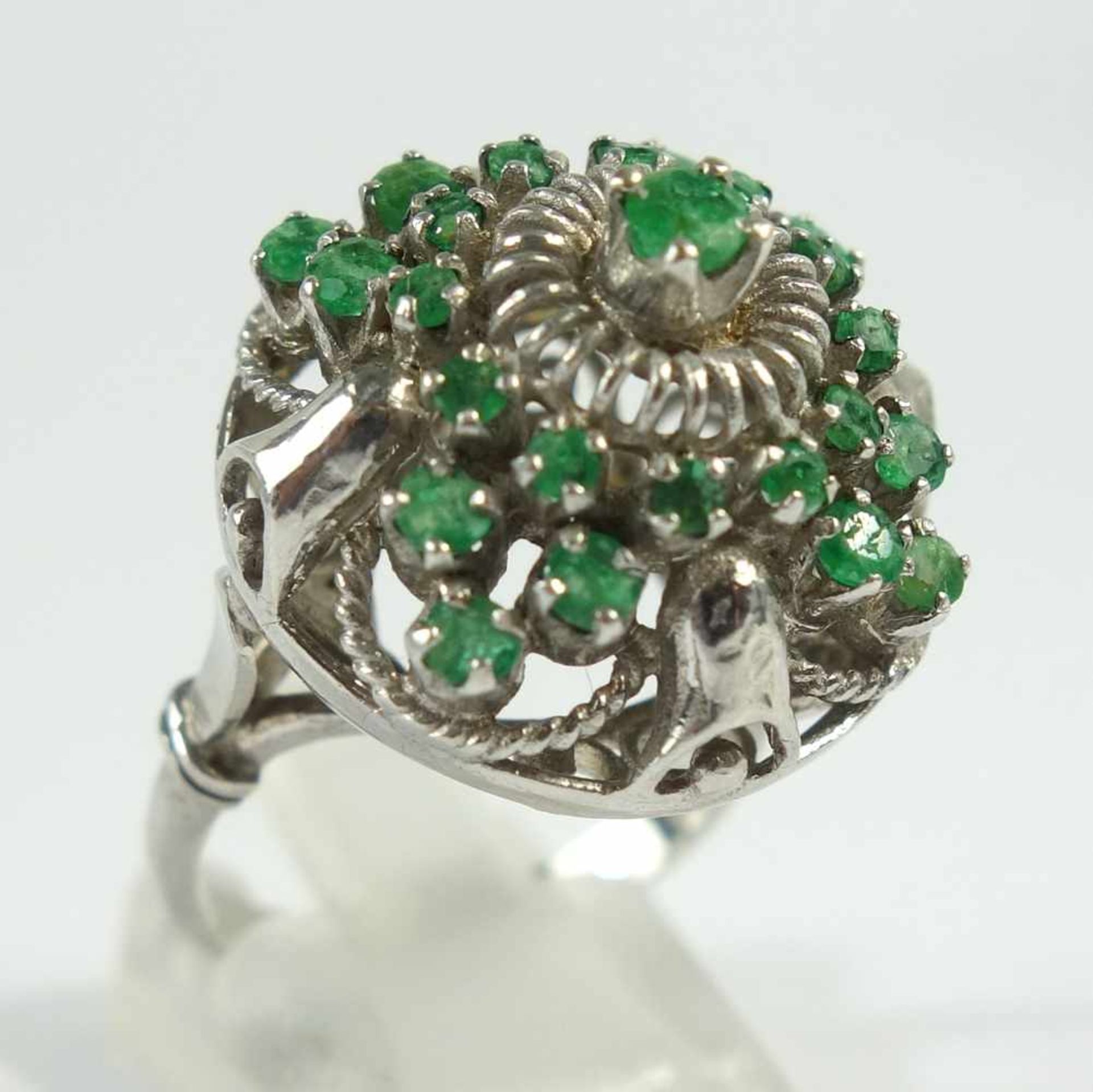 Smaragd- Ring, 925er Silber, Gew.7,34g, 25 rd., facettierte, kl.Smaragde in filigran