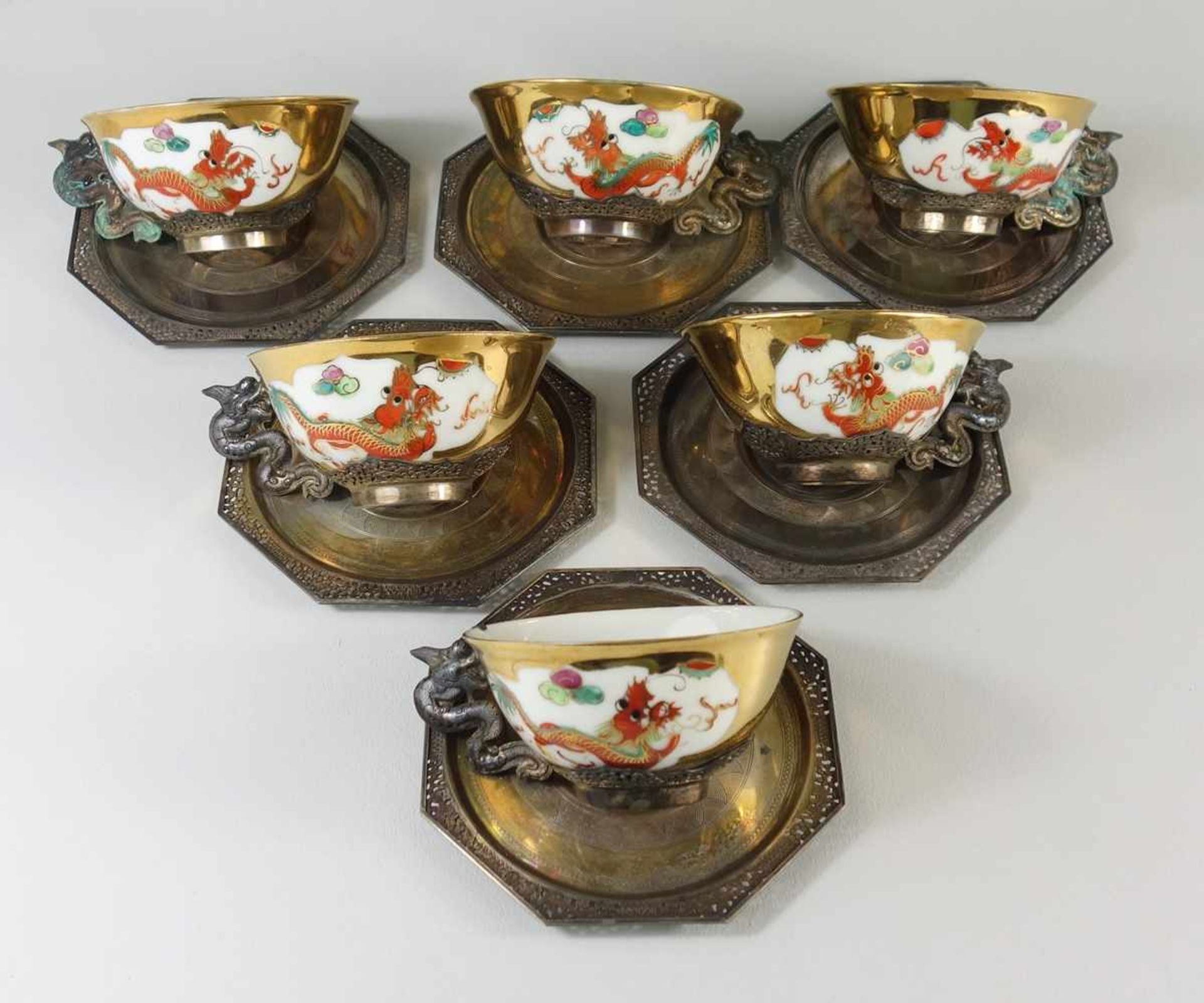 6 zweiteilige Tee- Gedecke, Vietnam, 900er Silber / Porzellan, achteckige Untertasse mit