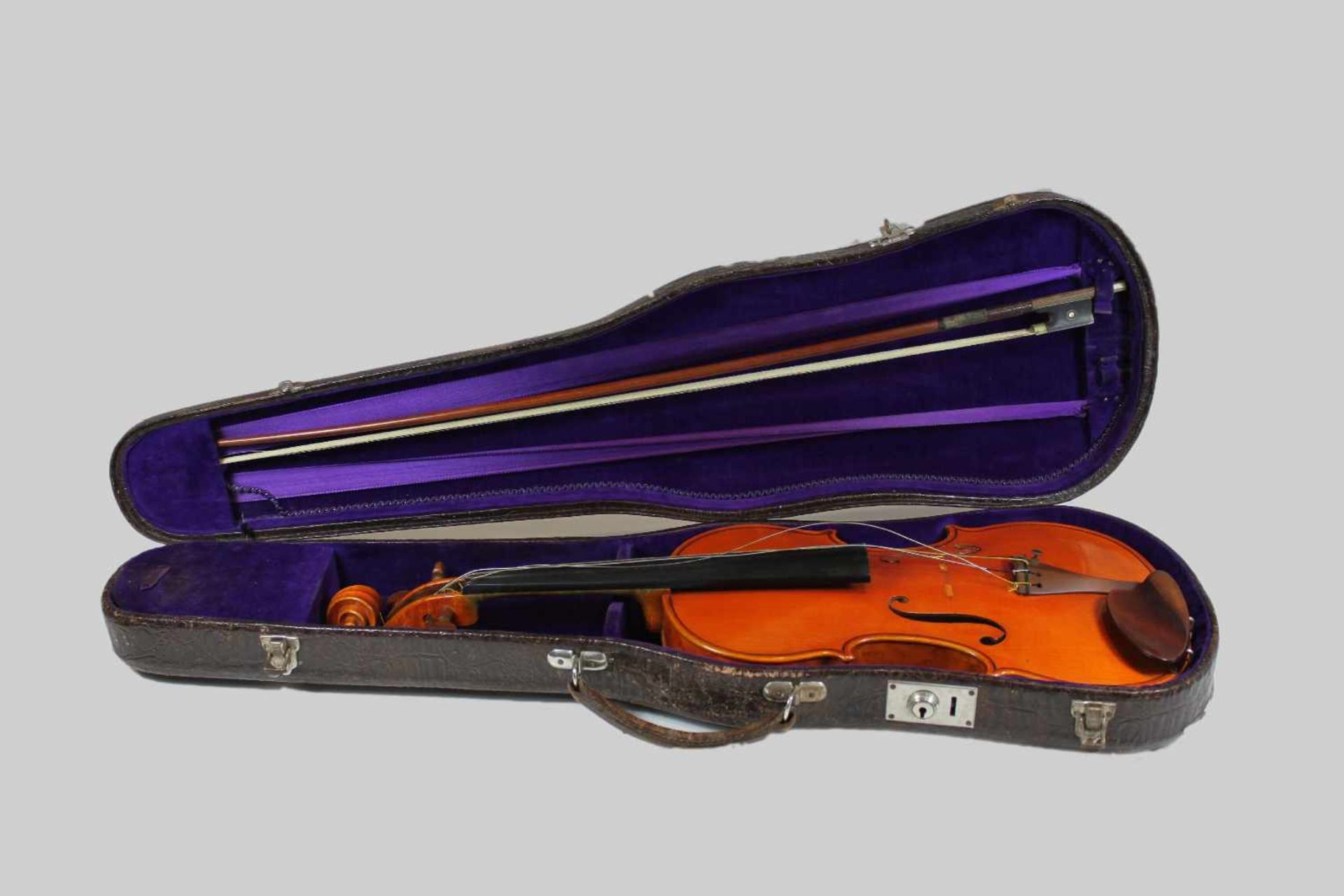 Geige, Modell Joseph Guarnori - del Jesu, Geigenbauer: Alfred Dreter, Urkunde von 6.2.36. - Bild 2 aus 3