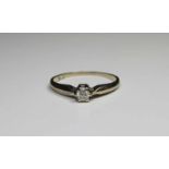 Ring, 585er Gold punziert, gefasster Brillant, ca. 0,1 ct.