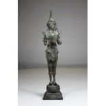 Bronze, Thailand ? 19. Jh., stehende Figur mit Schwert, wohl Manjushri, H.: 36 cm.