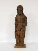 Figur eines HeiligenEiche, vollrund geschnitzt, Norddeutschland, um 1600, Höhe 90 cm