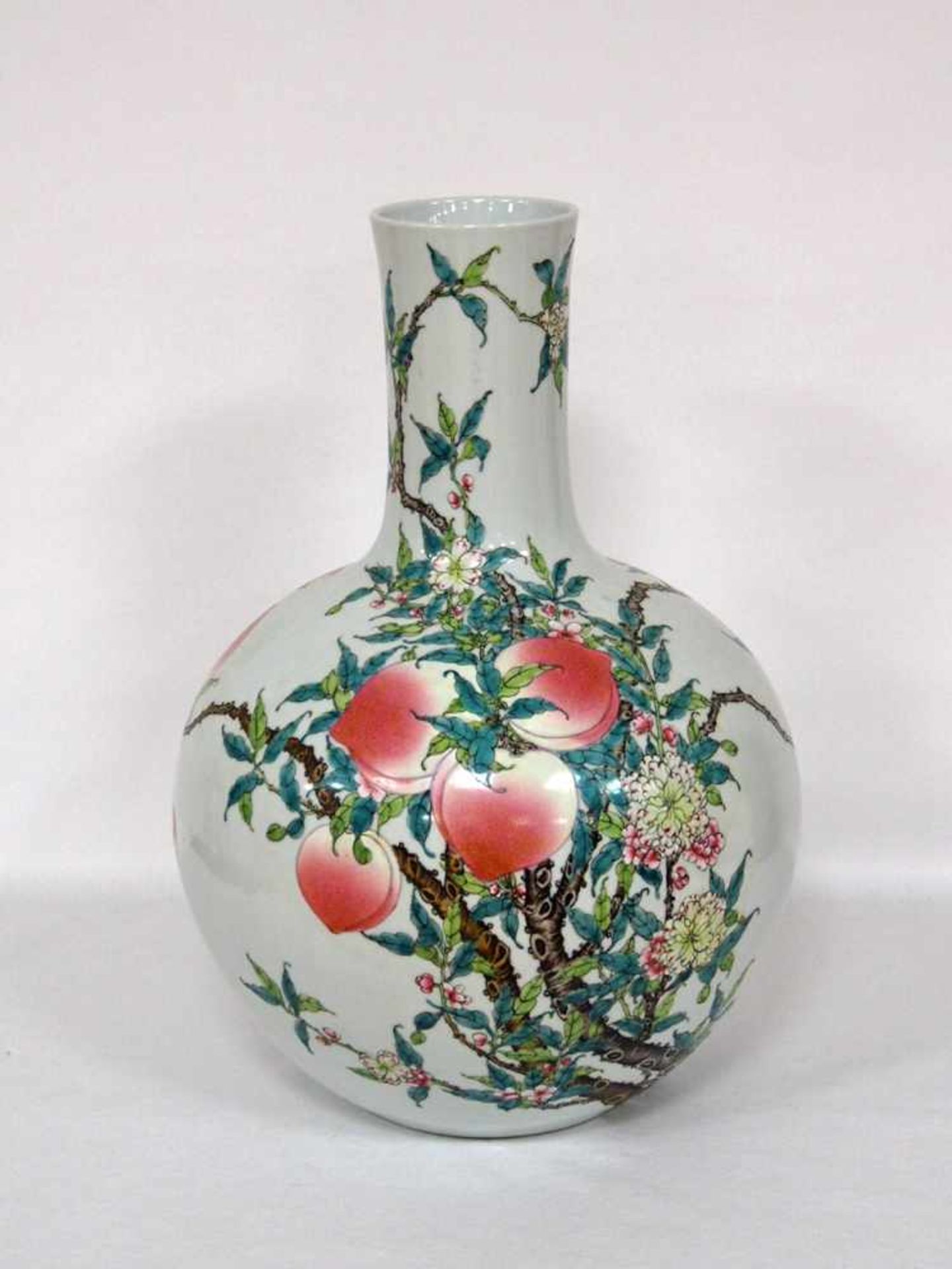 VasePorzellan, Bodenmarke, China um 1900, Höhe 55 cm