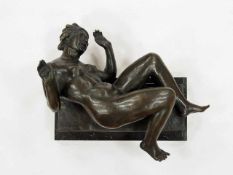 MAILLOL, Aristide1861-1944La RiviereBronze, Guss 2. Hälfte 20. Jahrhundert, 24 x 41 x 26 cm