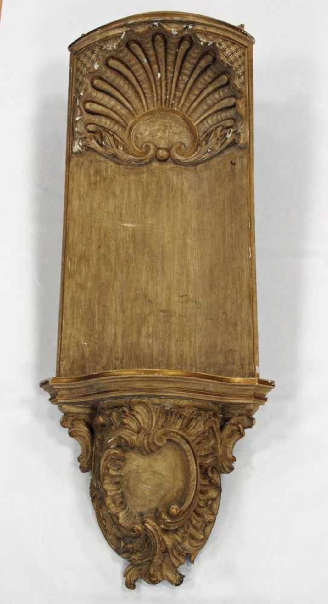 FigurennischeDeutsch 18./19. Jh. Holz geschnitzt, farbig gefasst, Vergoldung, 160 x 38 cm (