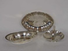 3 Schalen800 bzw. 835er Silber (2x), bis zu 2,5 x 25 x 17 cm, Gewicht 420 g (eine Schale mit