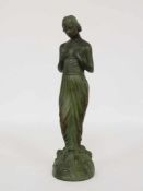 Stehende FrauenfigurBronze, unleserlich signiert, Höhe 32 cm