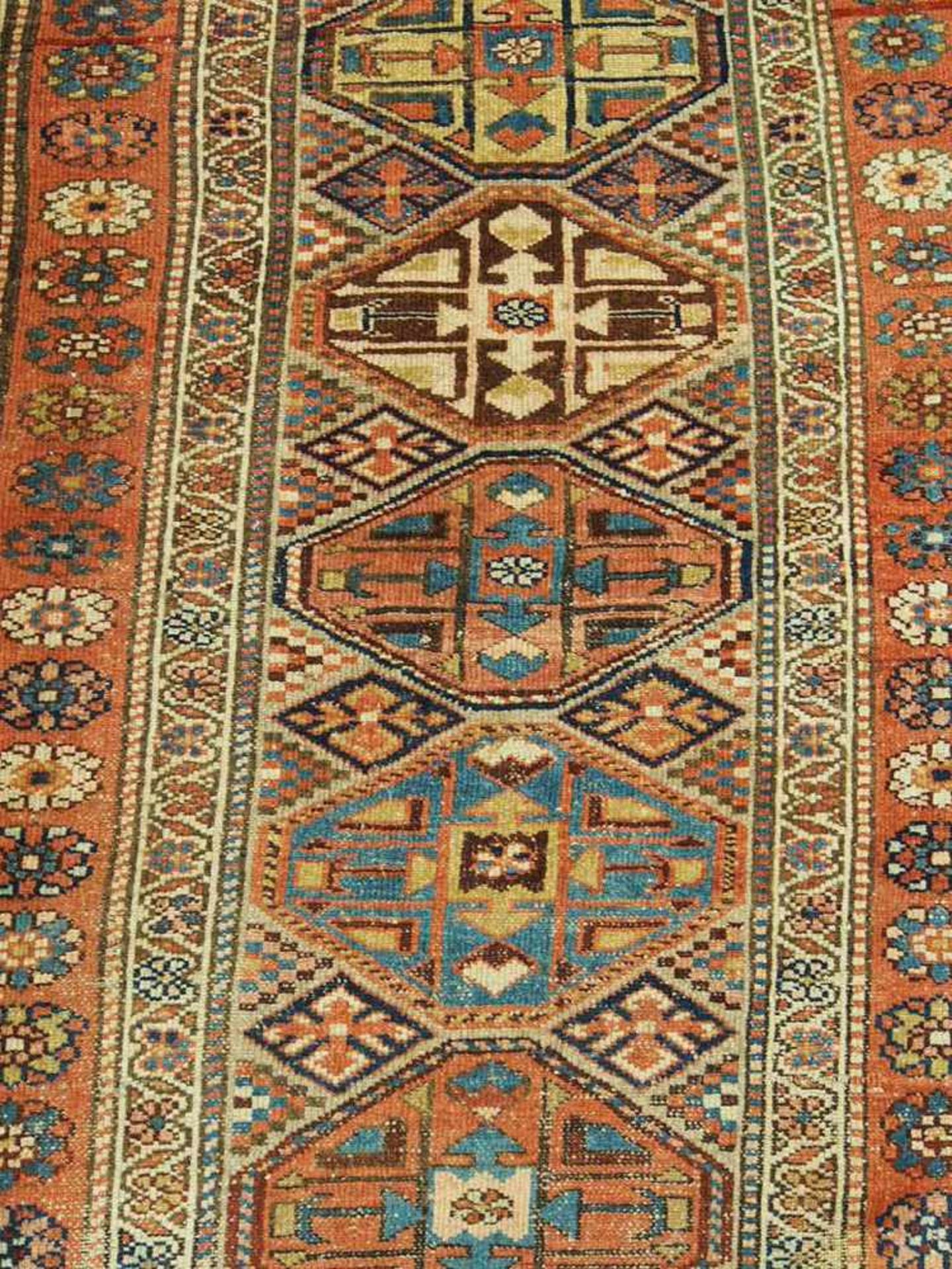 Kurdi, um 1920, Zustand C/D, 202 x 106 cm - Image 2 of 2