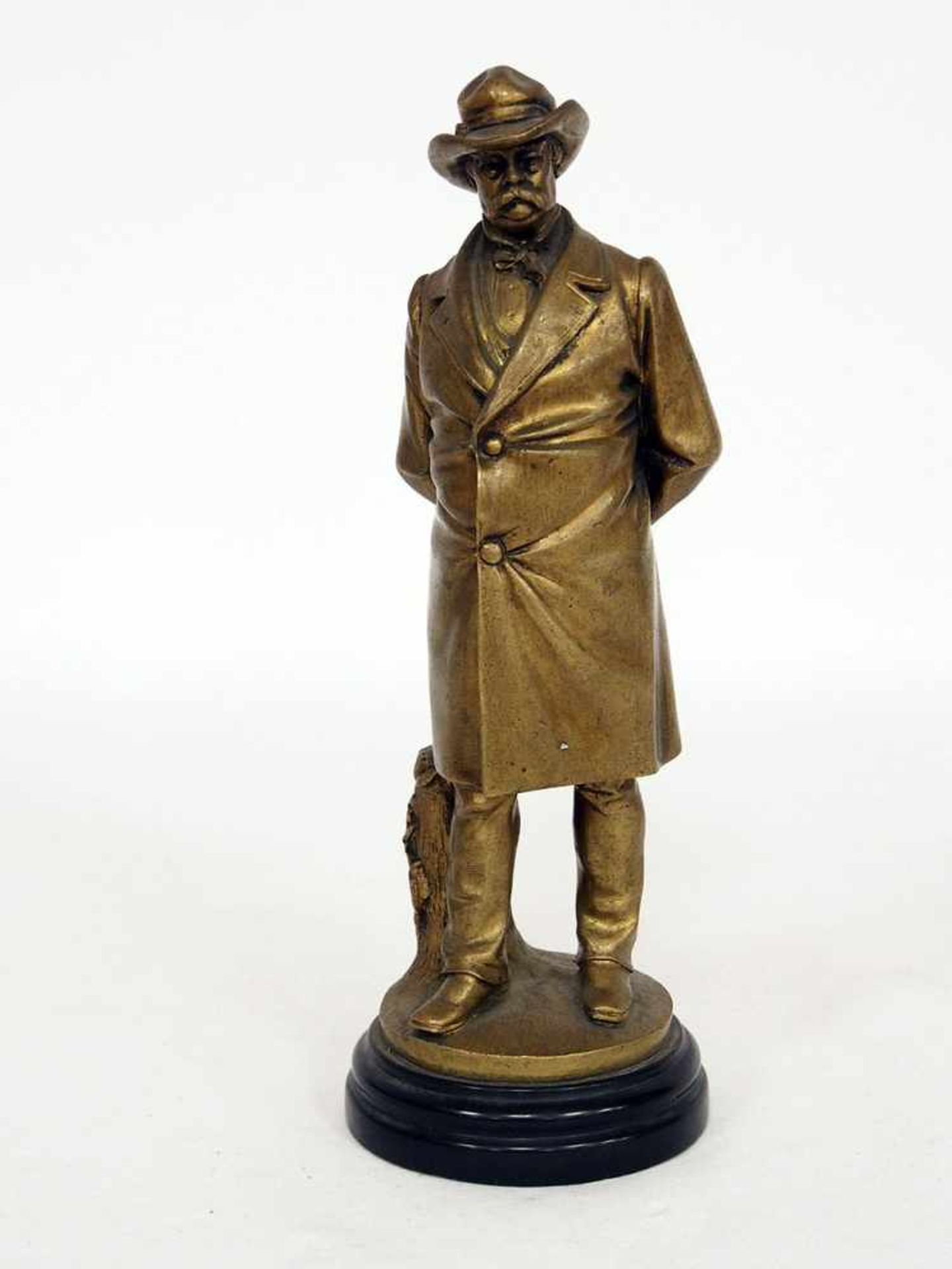 SCHWABE, Heinrich1847-1924Otto Fürst von BismarckBronze, signiert und datiert 1880 auf der