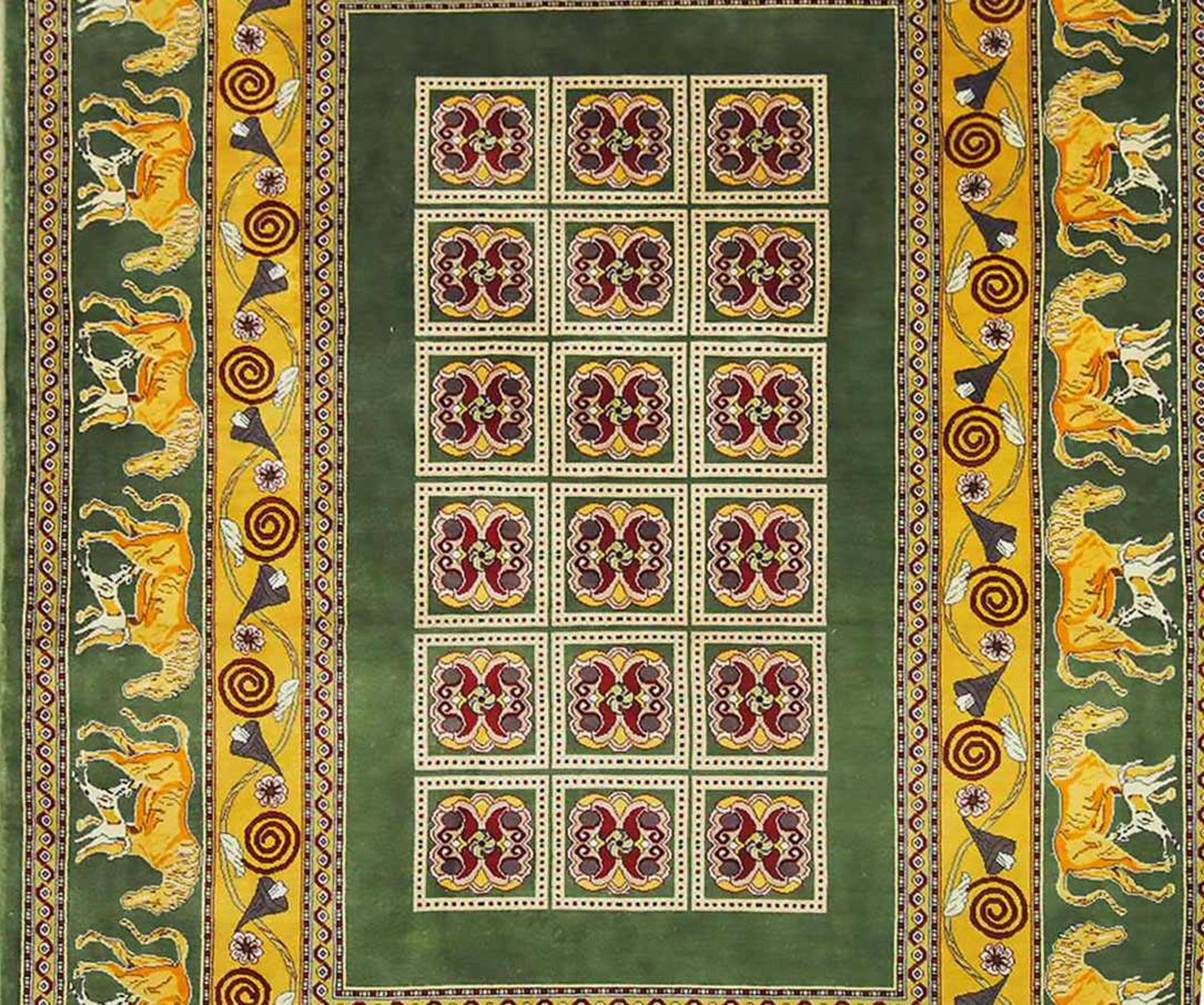 Hereke Seidenteppichmit Motiven in der Art des Pazyrik-Teppichs, 157 x 113 cm, Zustand A (signiert - Bild 2 aus 3