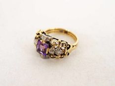 Damenring750er Gelbgold, Amethyst, Brillanten, Deutsch, um 1900, Ringgröße 52, Gewicht 6 g- - -25.00