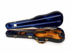 ViolineFichte (Decke), Ahorn (Zargen und Boden), Kopie nach Stradivari, Deutsch 19. Jahrhundert,