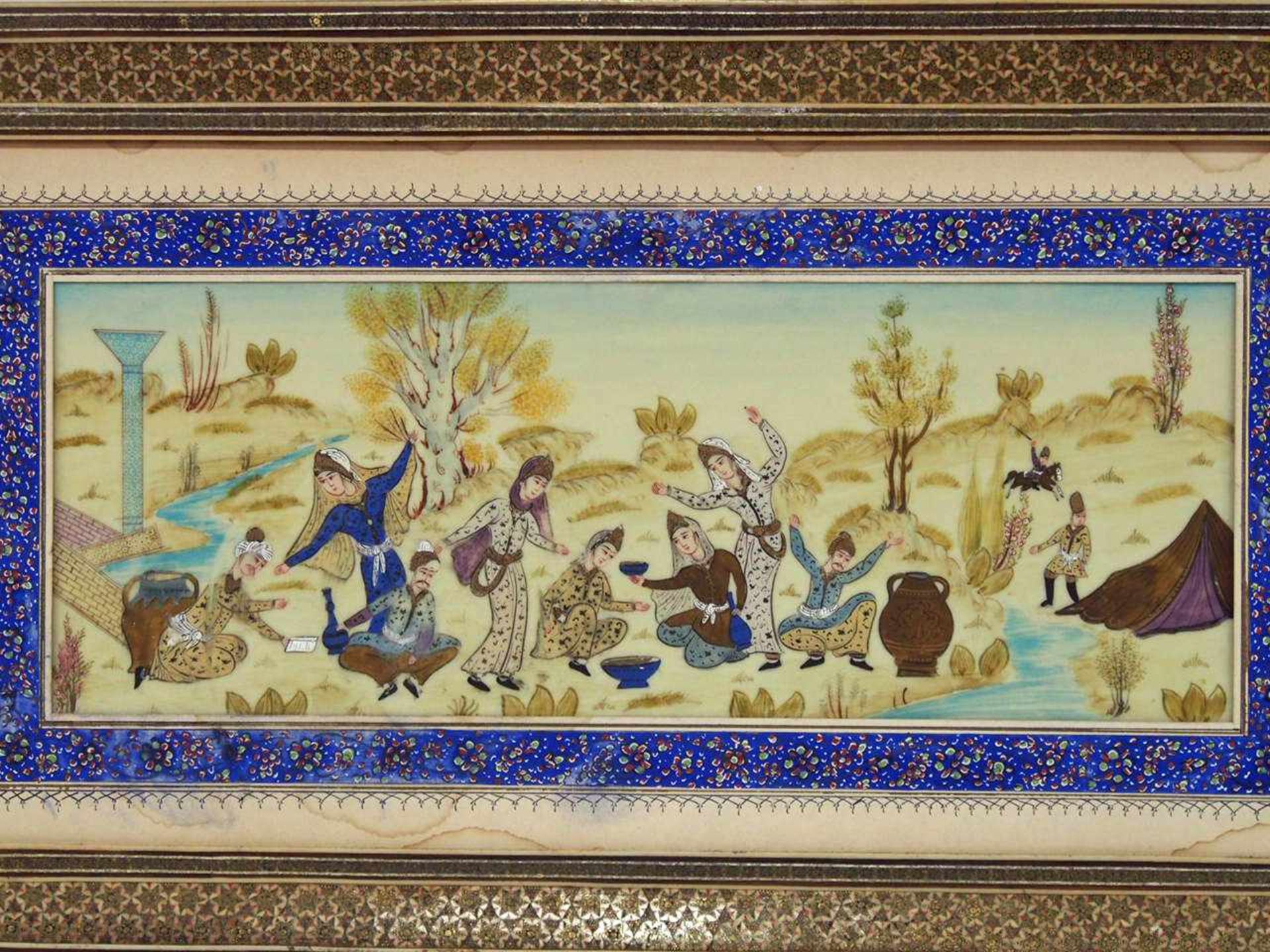 GartenfestMiniaturmalerei auf Elfenbein, Persien, um 1900, 13,5 x 37 cm, gemaltes Passepartout, - Bild 2 aus 3
