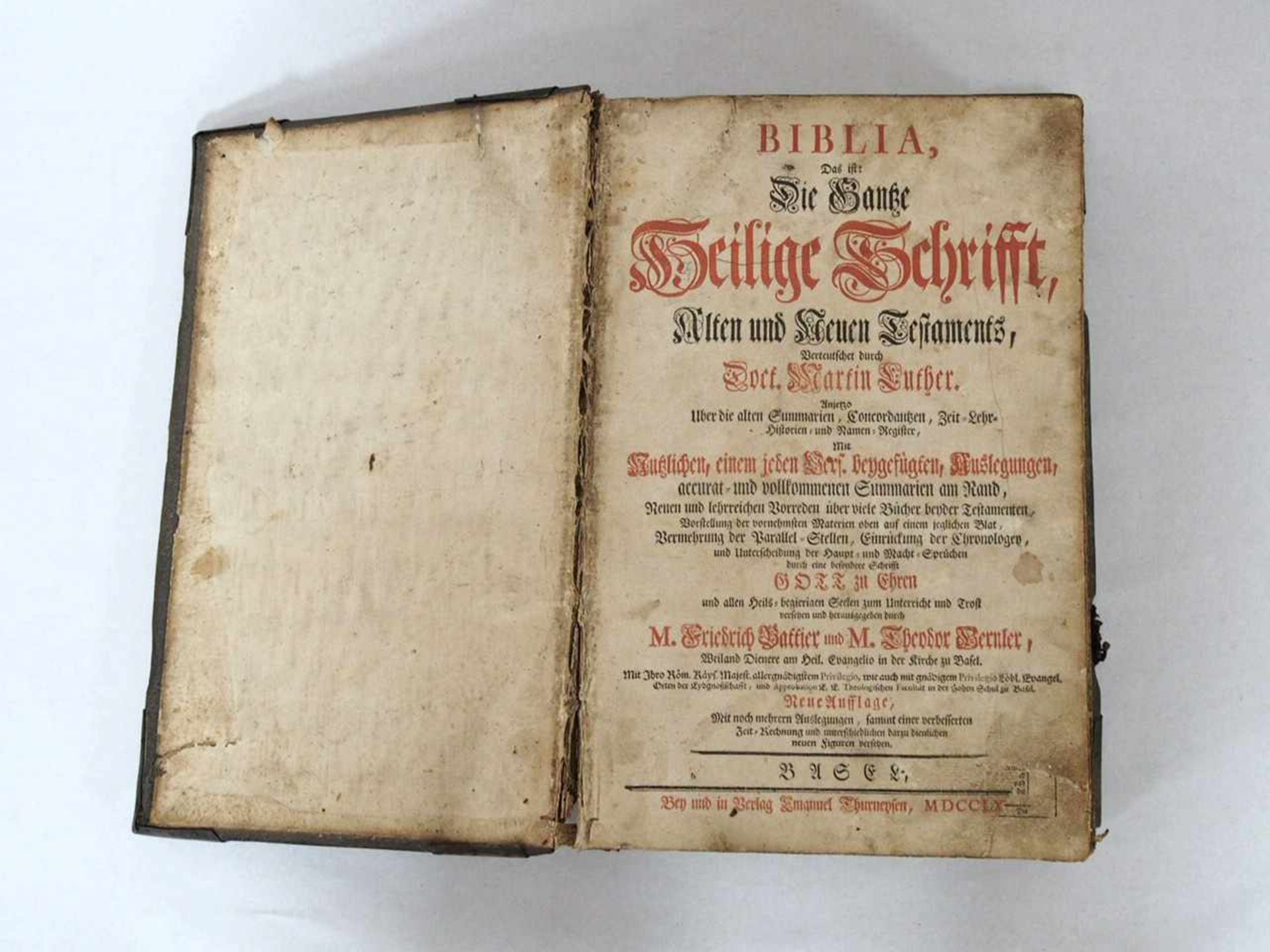 LUTHER, MartinBibliaBasel 1760 (Ledereinband der Zeit)- - -25.00 % buyer's premium on the hammer