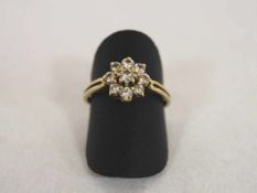 Damenring585er Gelbgold, 9 Diamanten, um 1950, Ringgröße 58, Gewicht ca. 3 g- - -25.00 % buyer's