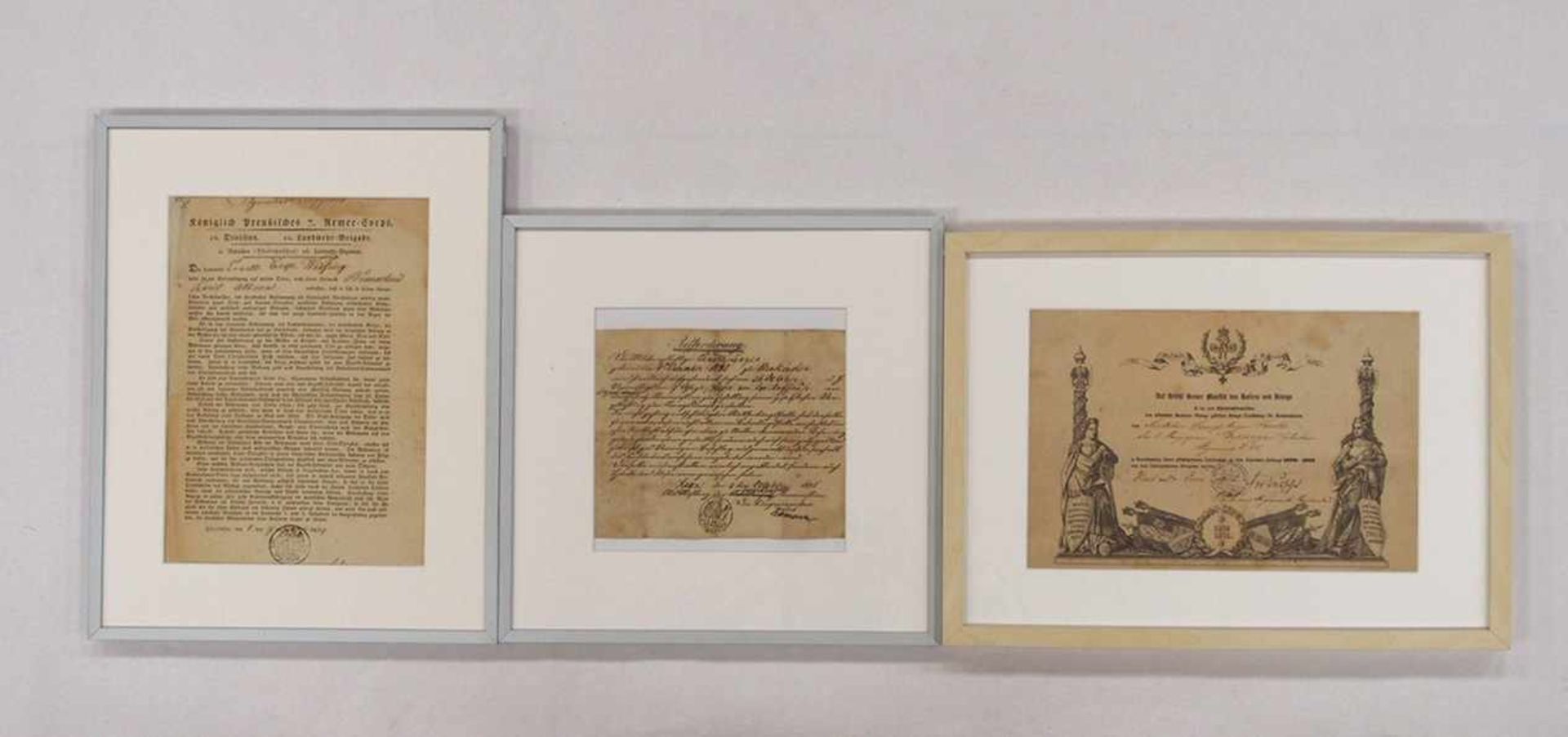 Drei preussische UrkundenEntlassung, Aufforderung und Auszeichnung, dat. 1829, 1836 und 1872, bis zu