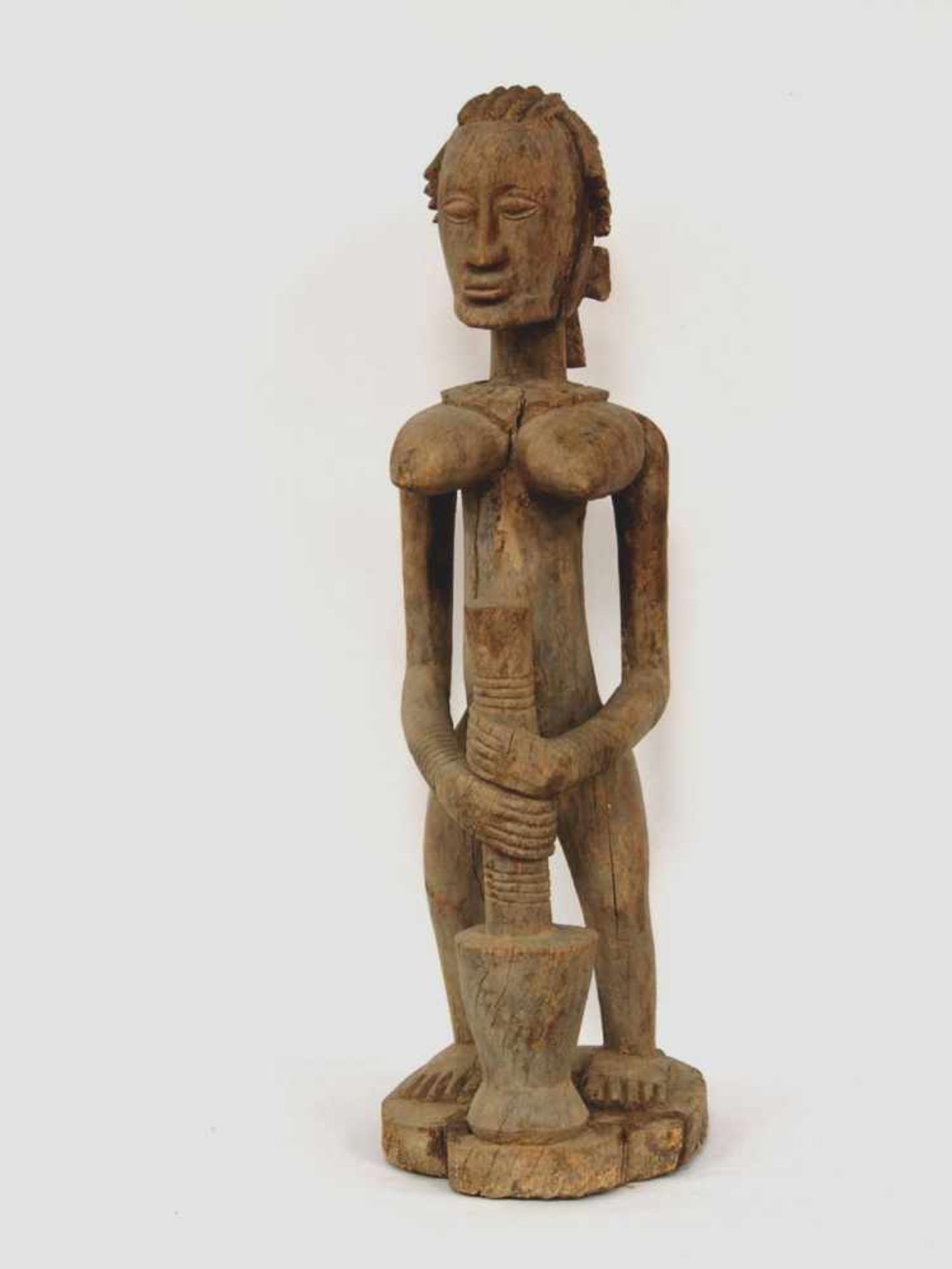 AhnenfigurHolz, geschnitzt, Höhe 103 cm, Dogon, Mali 1. Hälfte 20. Jahrhundert (Sammlung,