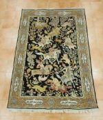 Teppich mit Jagdmotiven, Seide, Kashmir, 264 x 177 cm, Zustand B- - -25.00 % buyer's premium on