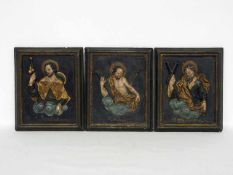 Drei ApostelGips mit Gipsrahmen, farbig gefasst, Süddeutsch 18. Jahrhundert, 26 x 21 cm- - -25.
