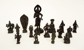 KonvolutBronze. 15 Figuren überwiegend hinduistischer und buddhistischer Gottheiten, u.a. Ganesha,