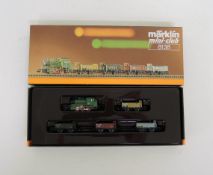 Märklin Mini-ClubEnsemble von einer Lok und vier Kohlewagen. Nr. 8138. In Originalpackung.