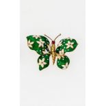 SchmetterlingsbroscheGG, 750. Fein gravierte Flügel mit grünem, transluzidem Emaille überzogen,