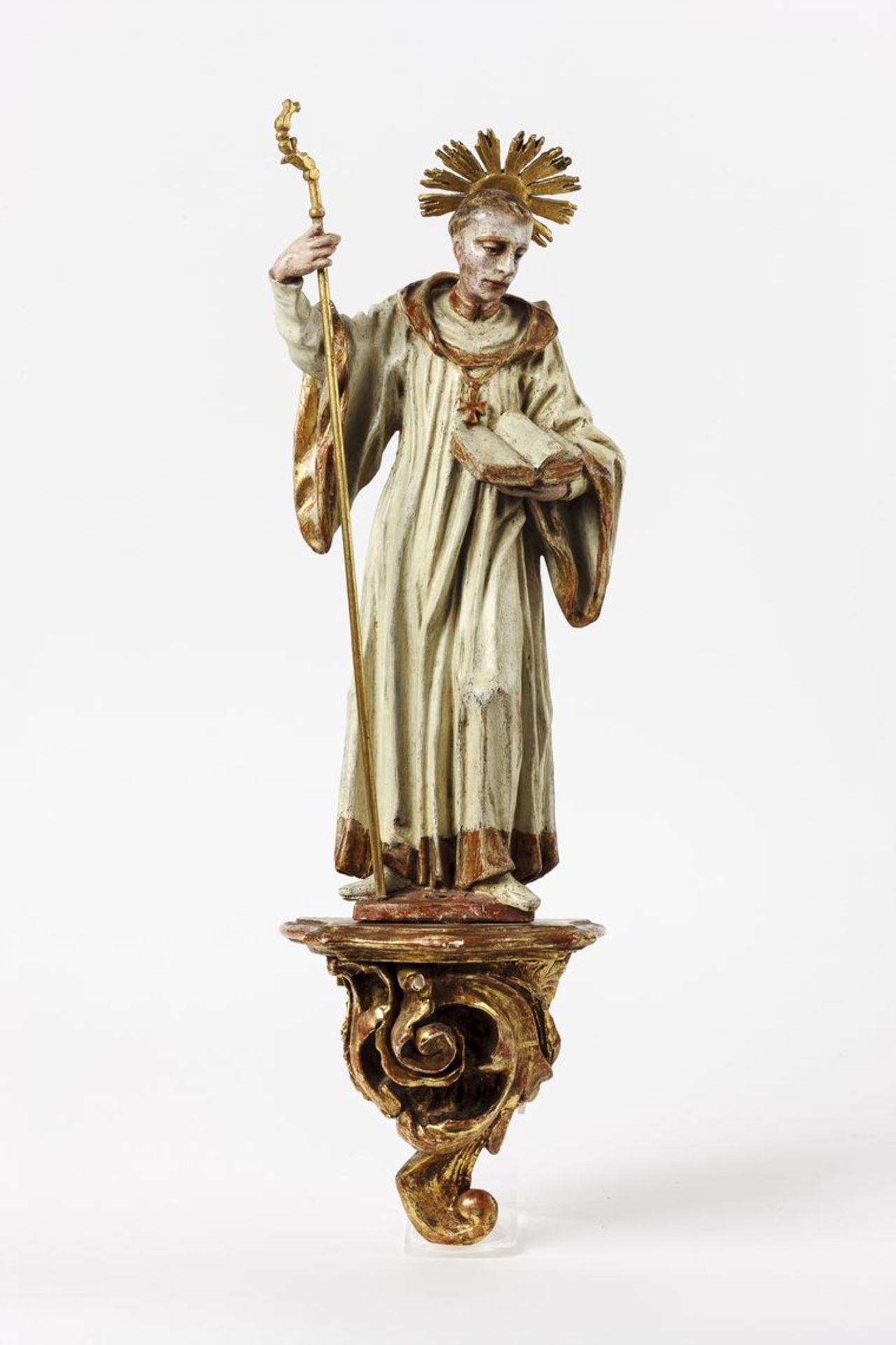 Heiliger Bernhard von ClairvauxHolz, vollrund geschnitzt, polychrom gefasst, partiell vergoldet. Mit