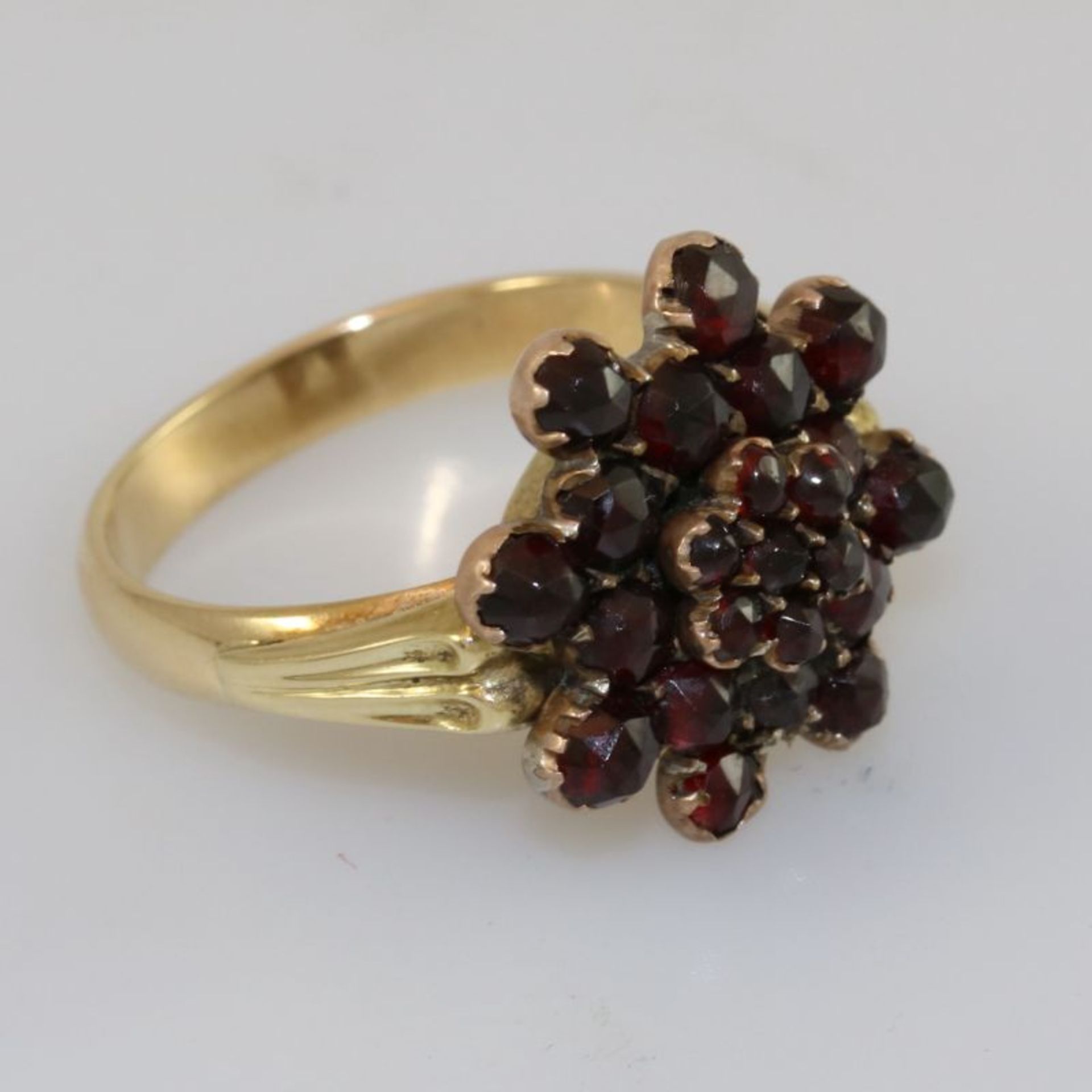 Granat-Ring, 585 Gelbgold5 Gramm Ringgröße: 58 - Image 3 of 5