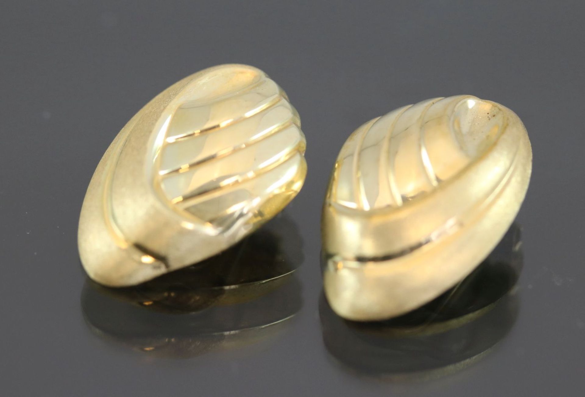 Ohrcilps, 585 Gelbgold3,8 Gramm Zustand: Neu-Nachlass JuwelierSchätzpreis: 350,- Artikelnummer/