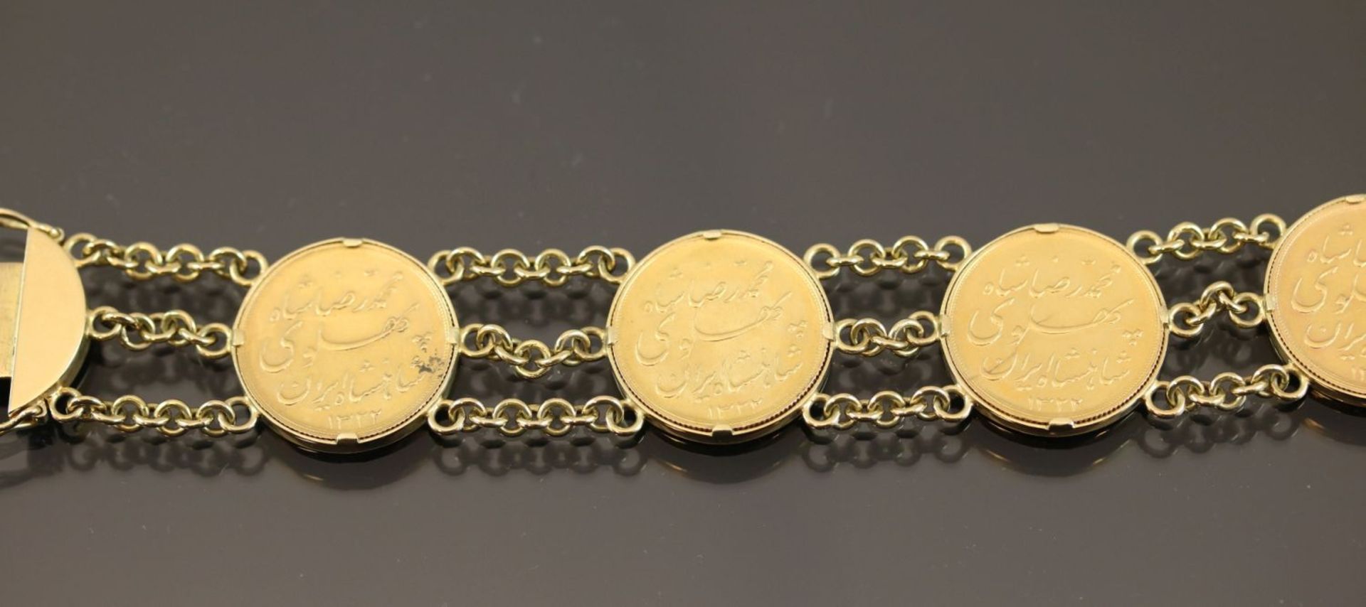 Münzarmband, Fassung 750 Gold Münzen 900 Gold43,7 Gramm Länge: 19 cm 5 Münzen. - Bild 4 aus 4
