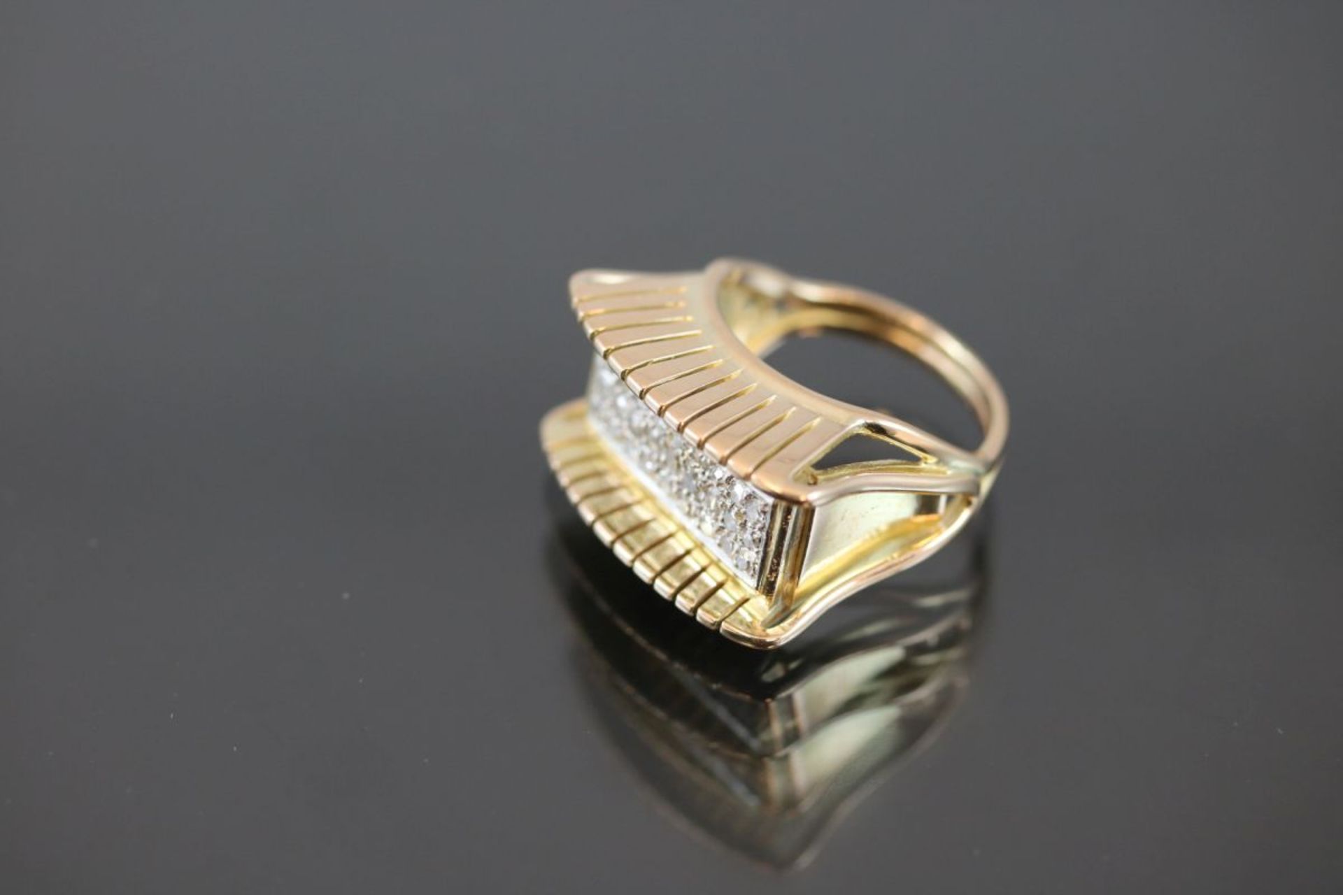 Diamant-Ring, 585 Gold12,25 Gramm 27 Diamanten, 0,50 ct., w/p1. Ringgröße: 55Schätzpreis: 1600,- - Bild 2 aus 4