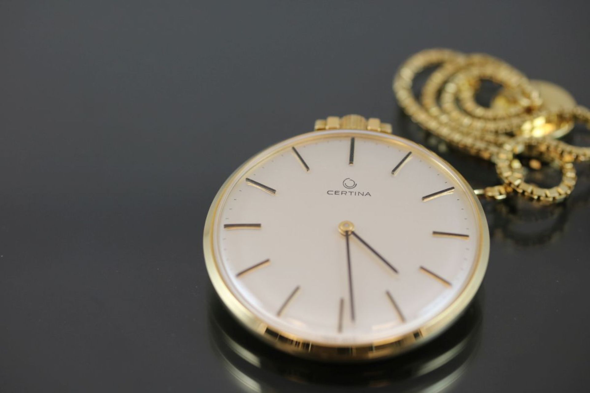 Certina- Taschenuhr mit UhrenketteWerk: HandaufzugGehäuse Ø: 39 cm Kaliber: 28-10 7005189 7482796 - Image 2 of 2