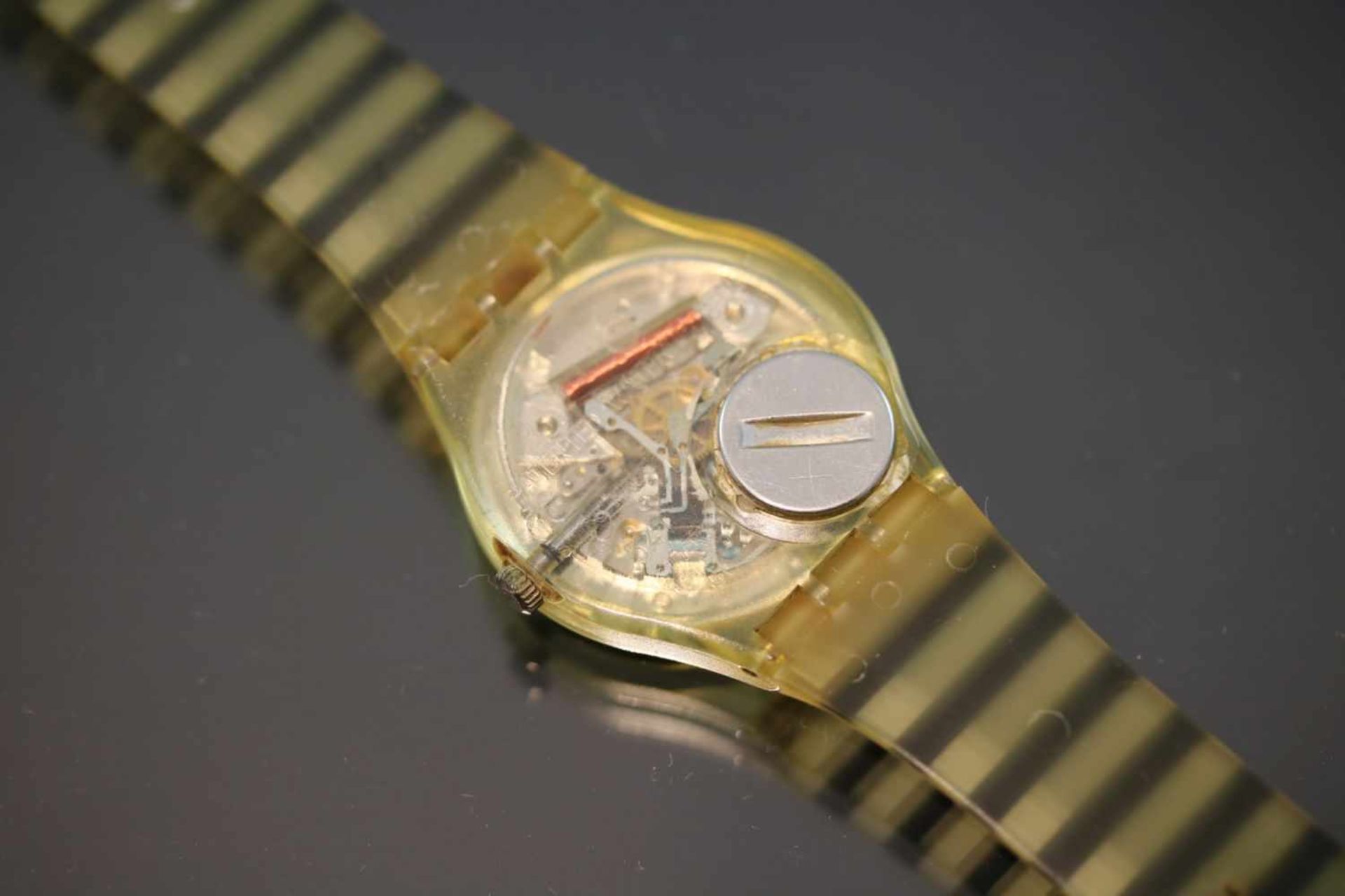 Swatch & Art-Uhr Quartz-Werk Silikon-Band Gehäusedurchmesser: 34 mm- - -25.00 % buyer's premium on - Bild 2 aus 2