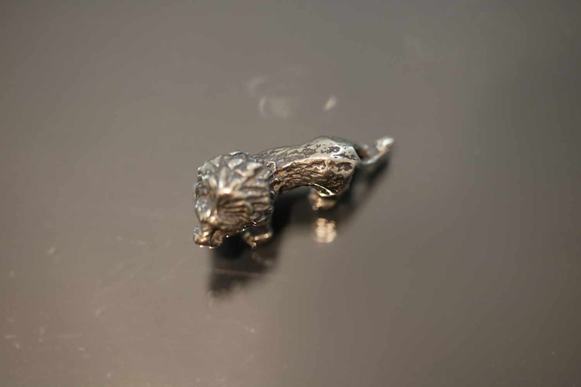 Löwenfigur, 835 Silber24,1 Gramm Größe: 3,5 cm - - -25.00 % buyer's premium on the hammer price, VAT - Bild 3 aus 3