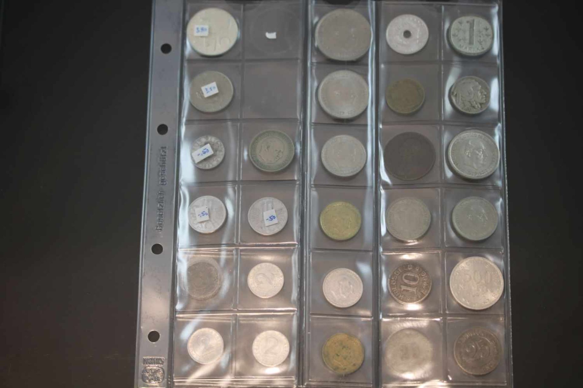 Münz-Konvolut28 Münzen diverser Währungen und Jahrgänge- - -25.00 % buyer's premium on the hammer