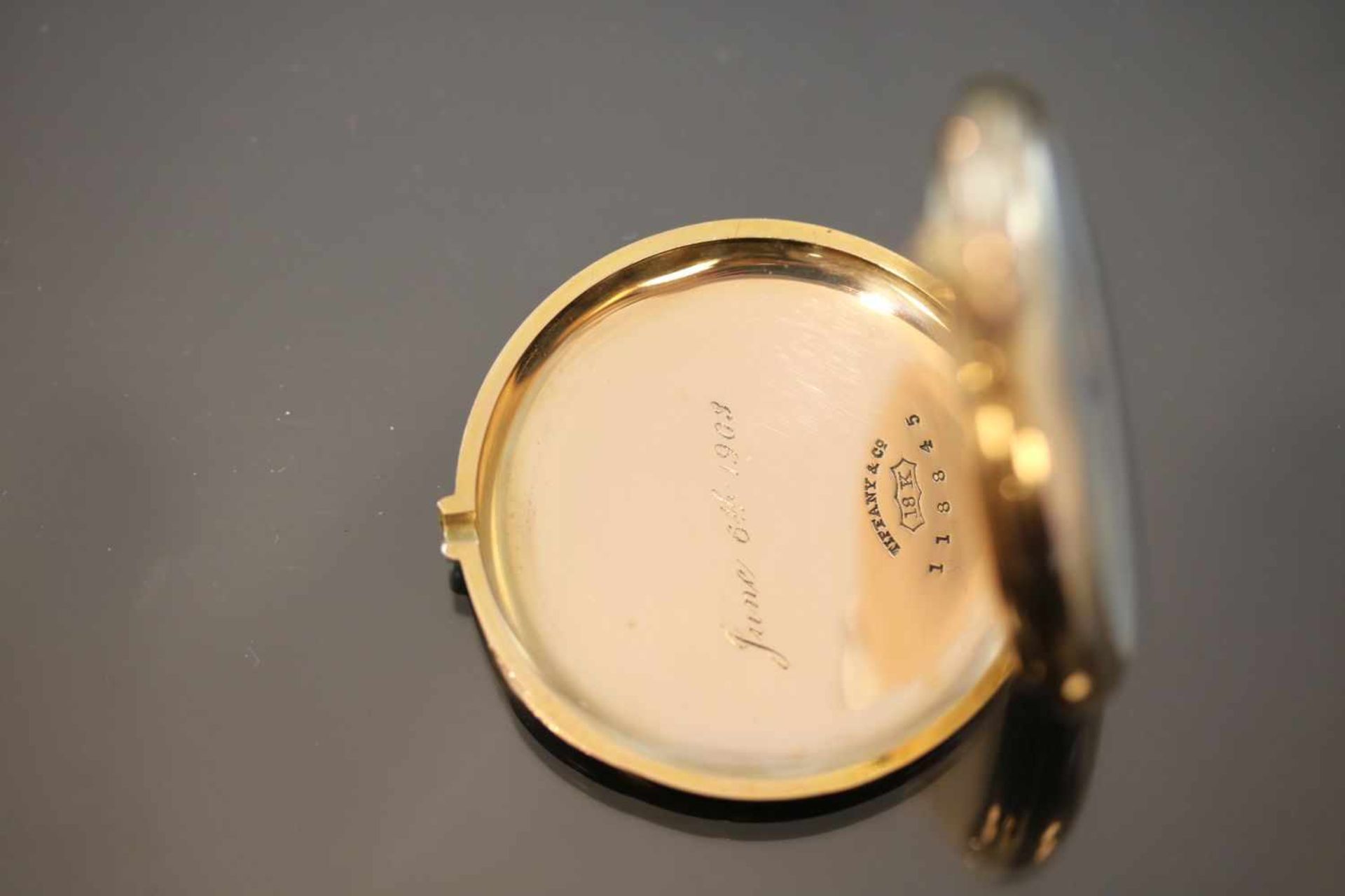 Patek Philippe-Tiffany-Taschenuhr, 750 GelbgoldWerk: HandaufzugFunktion: SekundenanzeigeGehäuse Ø: 4 - Bild 2 aus 3