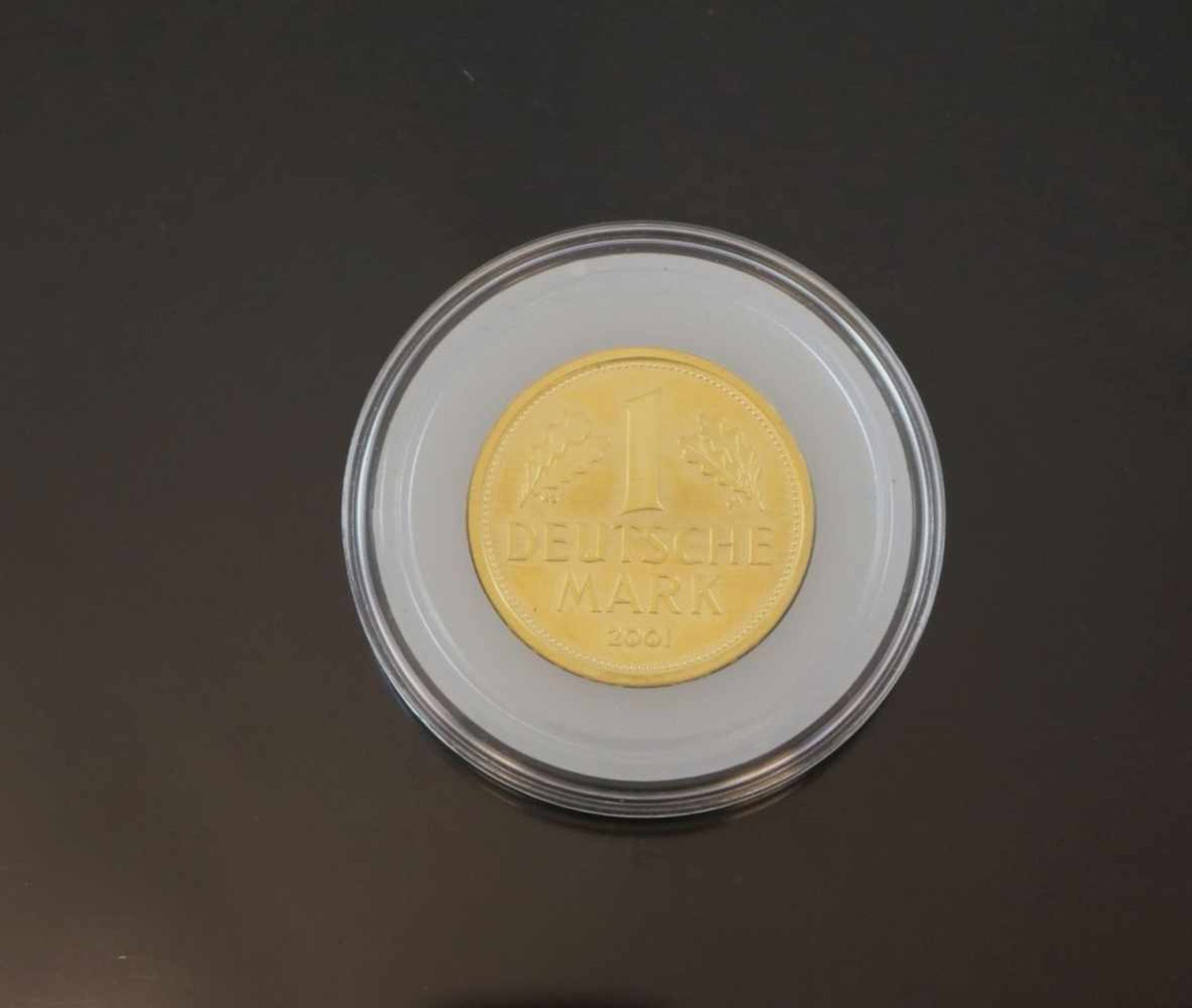 1 Münze mit einem Nennwert von 1 Deutsche MarkMaterial: 999 GoldPrägebuchstabe: FGewicht: 12 Gramm
