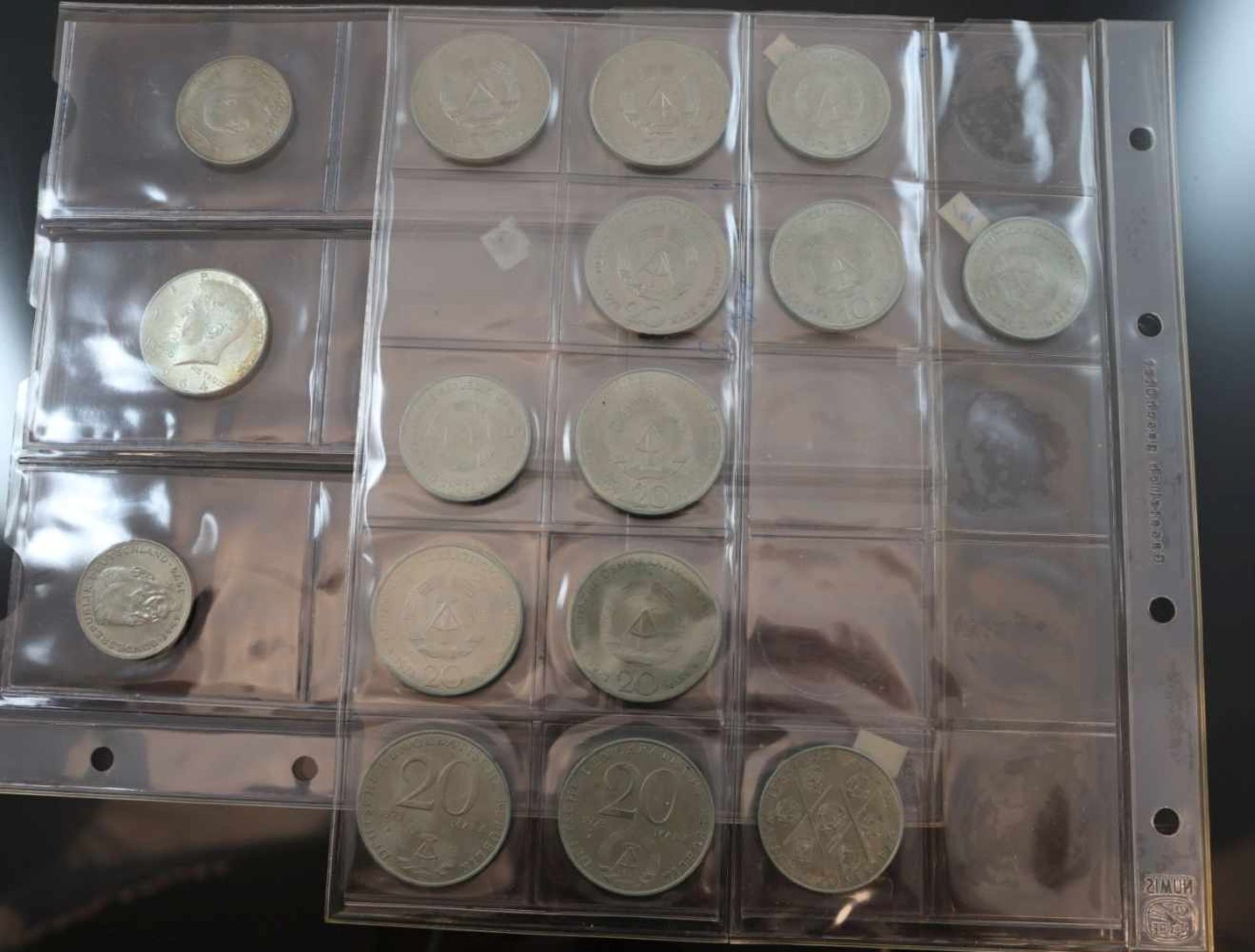 Münz-Konvolut17 Münzen diverser Währungen und Jahrgänge.- - -25.00 % buyer's premium on the hammer - Bild 2 aus 2