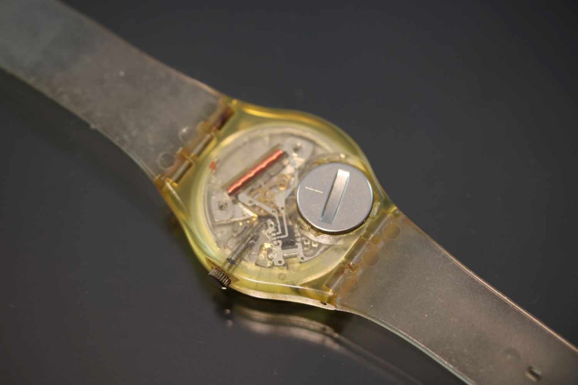 Swatch & Art-Uhr Quartz-Werk Silikon-Band Gehäusedurchmesser: 34 mm- - -25.00 % buyer's premium on - Bild 2 aus 2