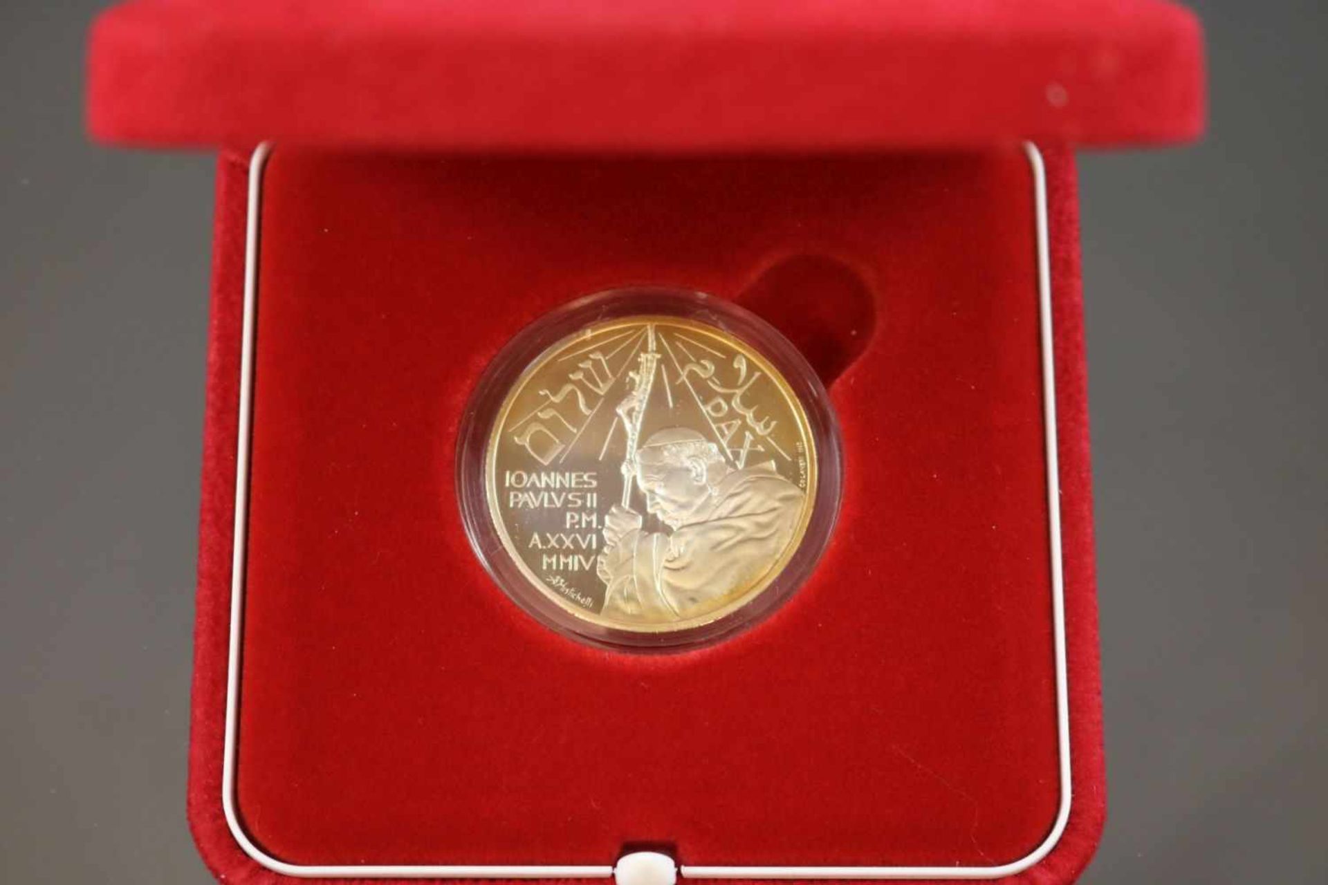 10 Euro 2004 VatikanMaterial: 925 SilberPrägebuchstabe: RGewicht: 22 Gramm Größe: 34 mm - Image 2 of 2