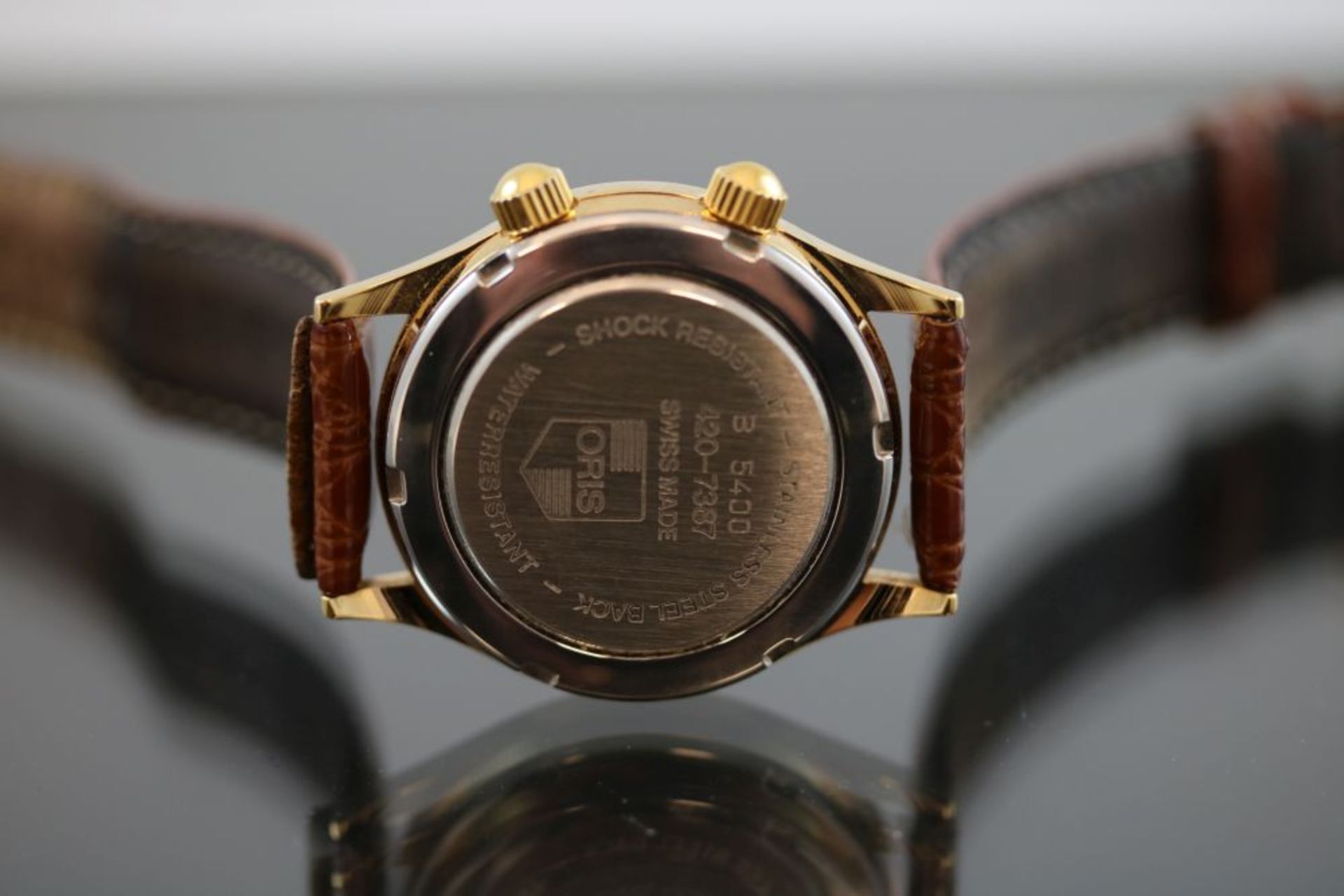 ORIS Wrist-AlarmWerk: HandaufzugBand: Braunes LederbandFunktion: DatumsanzeigeGehäuse Ø: 3,4 cm - Bild 2 aus 3