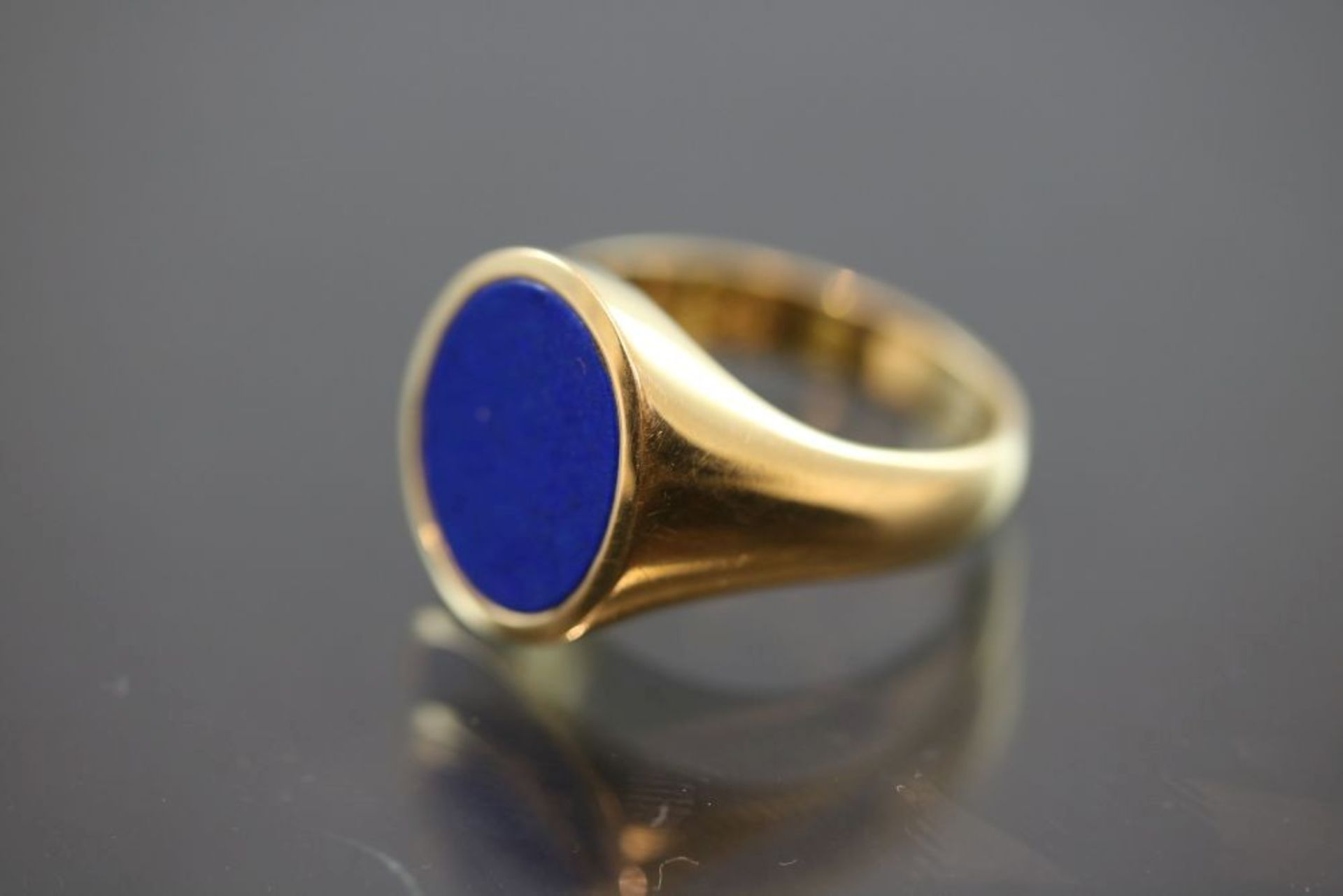 Lapislazuli-Ring, 750 Gold9 Gramm 1 Lapislazuli, Ringgröße: 55Handarbeit.NeuSchätzpreis: - Bild 2 aus 3